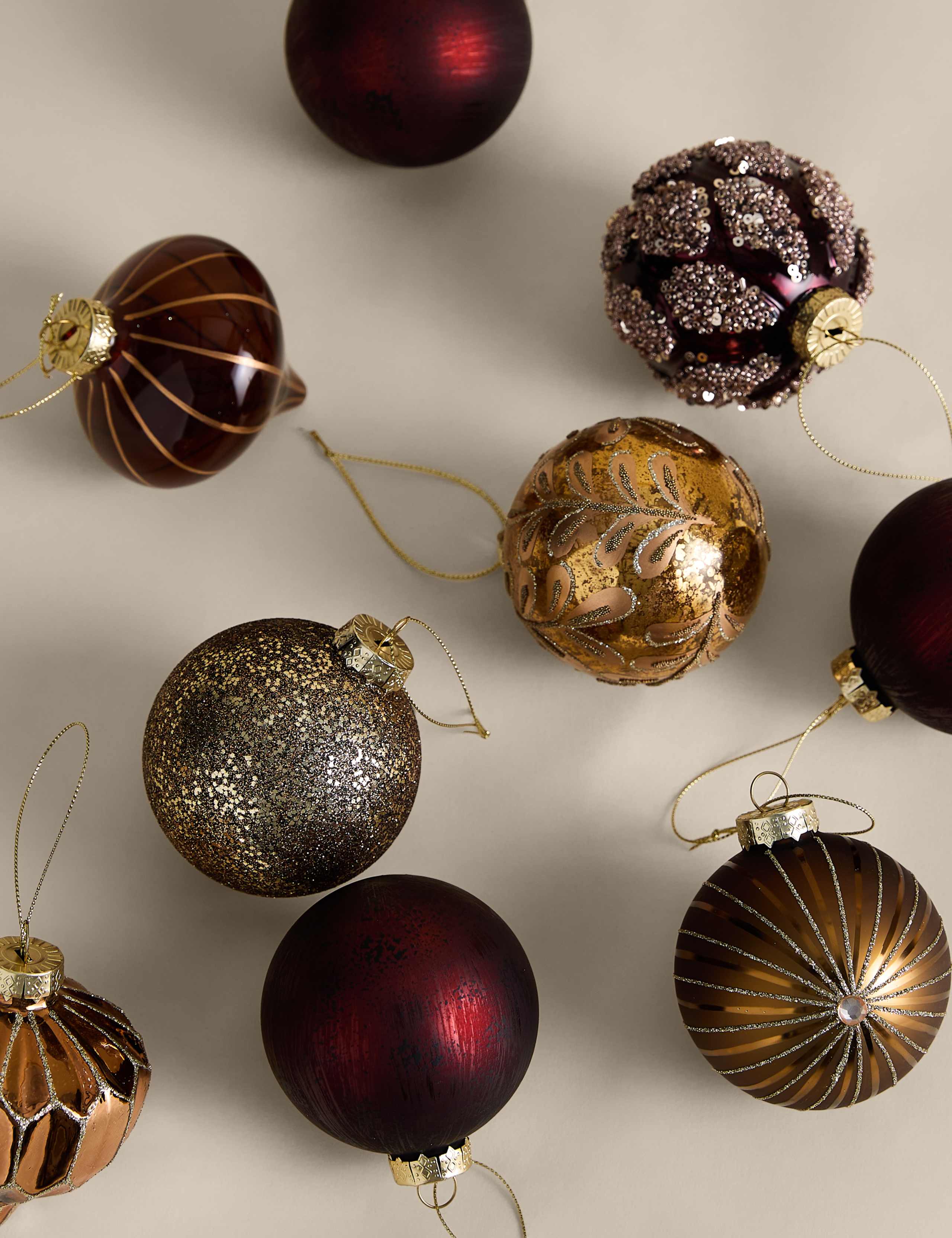9 Pack Glass Mixed Finish Baubles