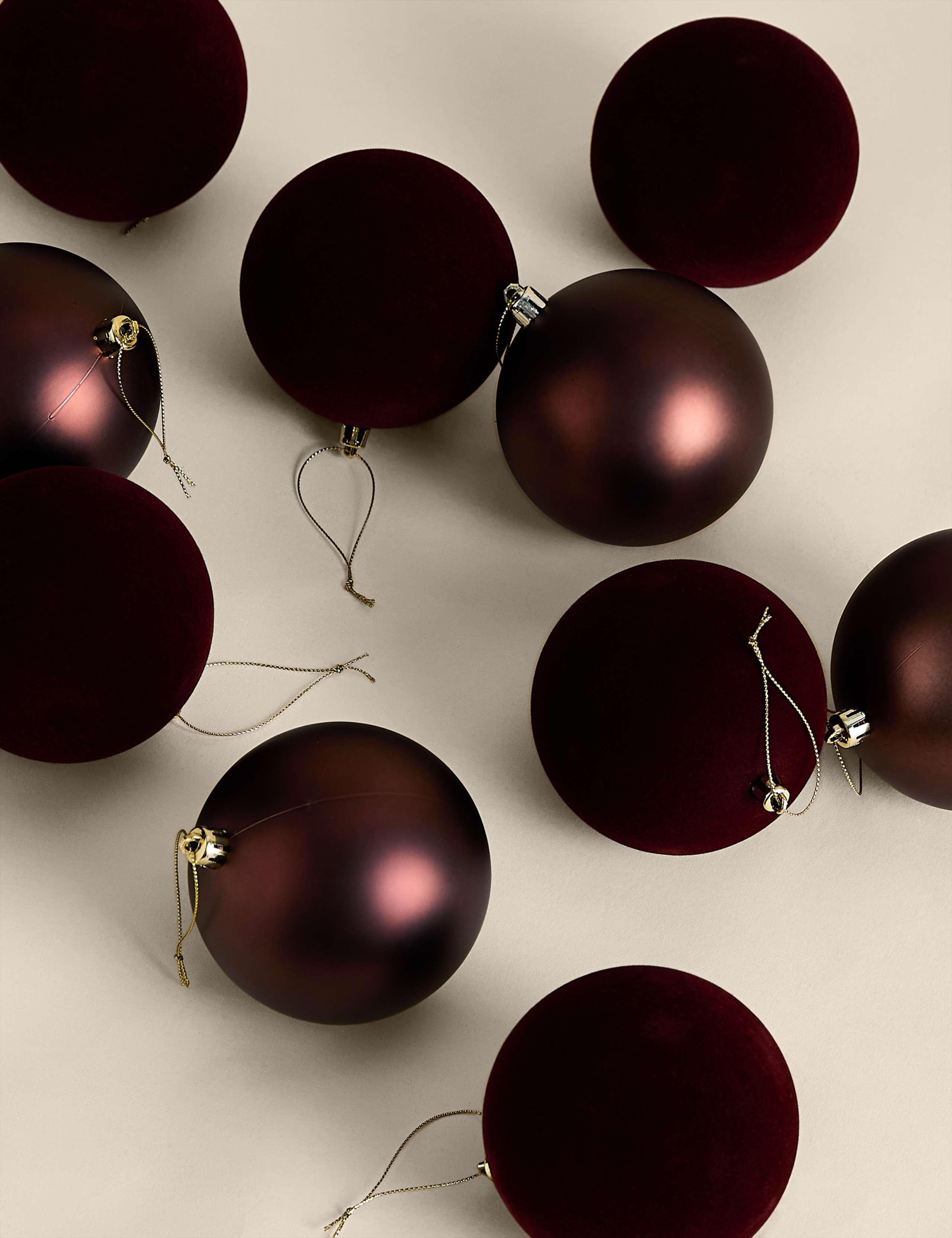 10 Pack Flocked Oversized Shatterproof Baubles