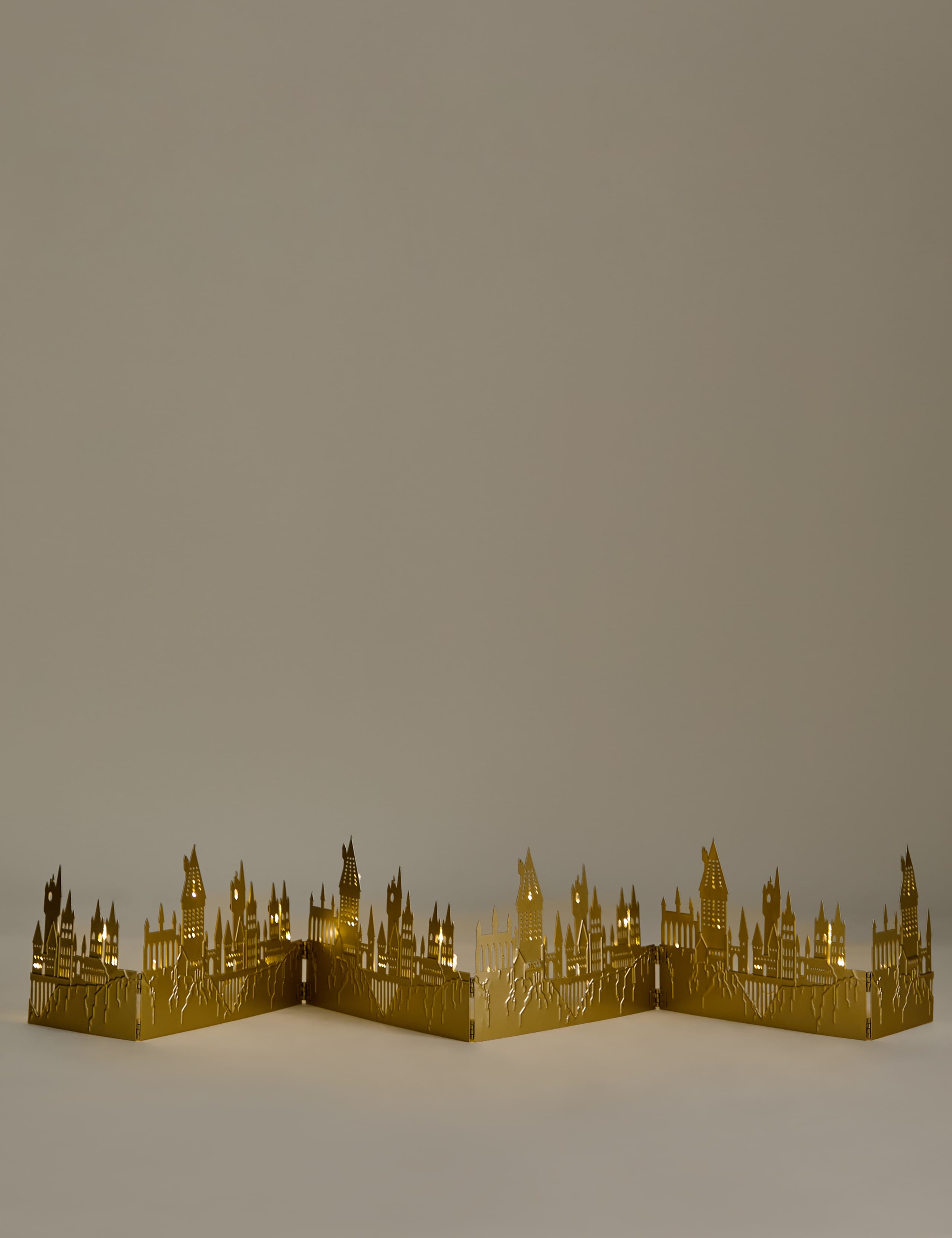 Light Up Harry Potter™ Hogwarts Decoration