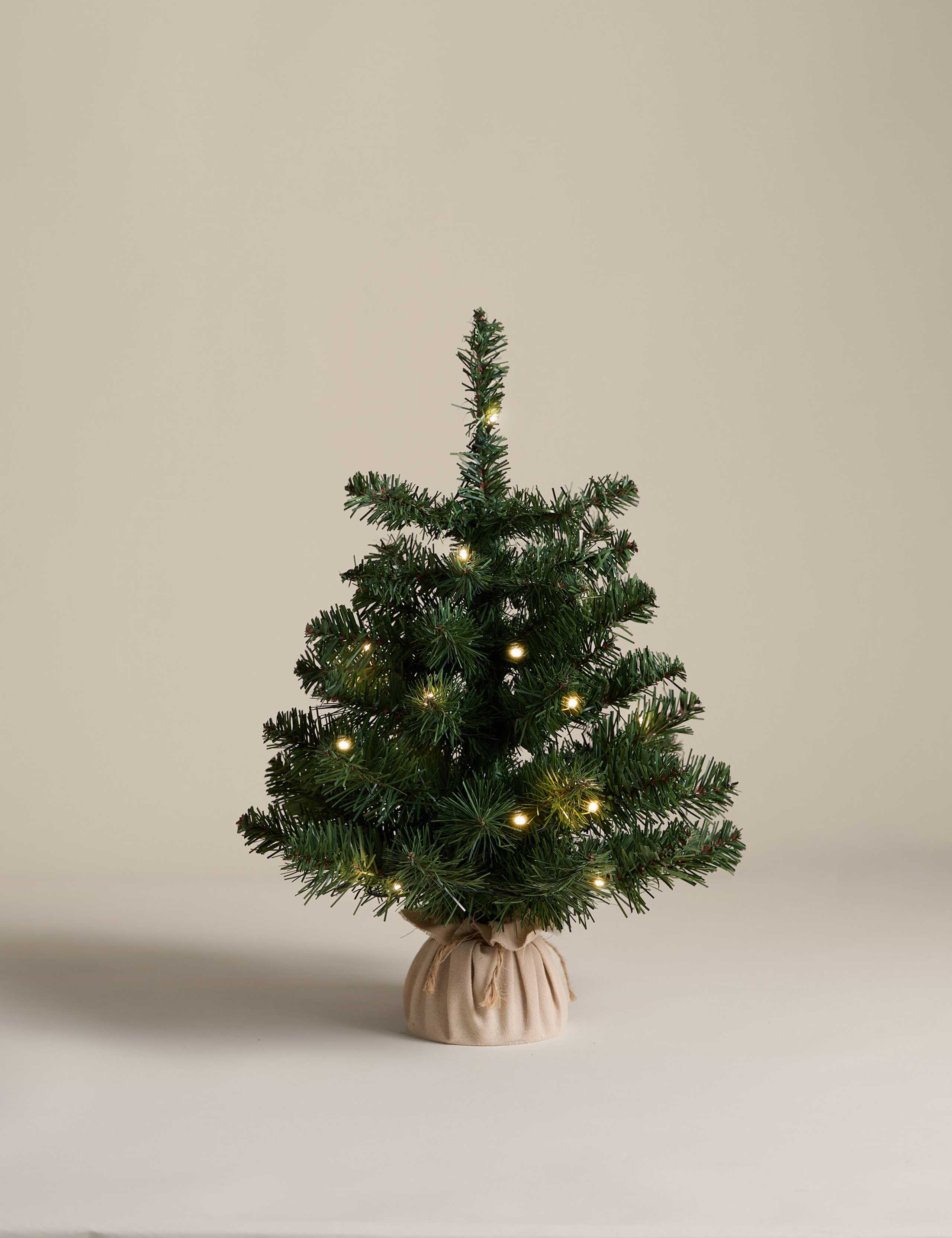 1.5ft Pre-Lit Spruce Christmas Tree