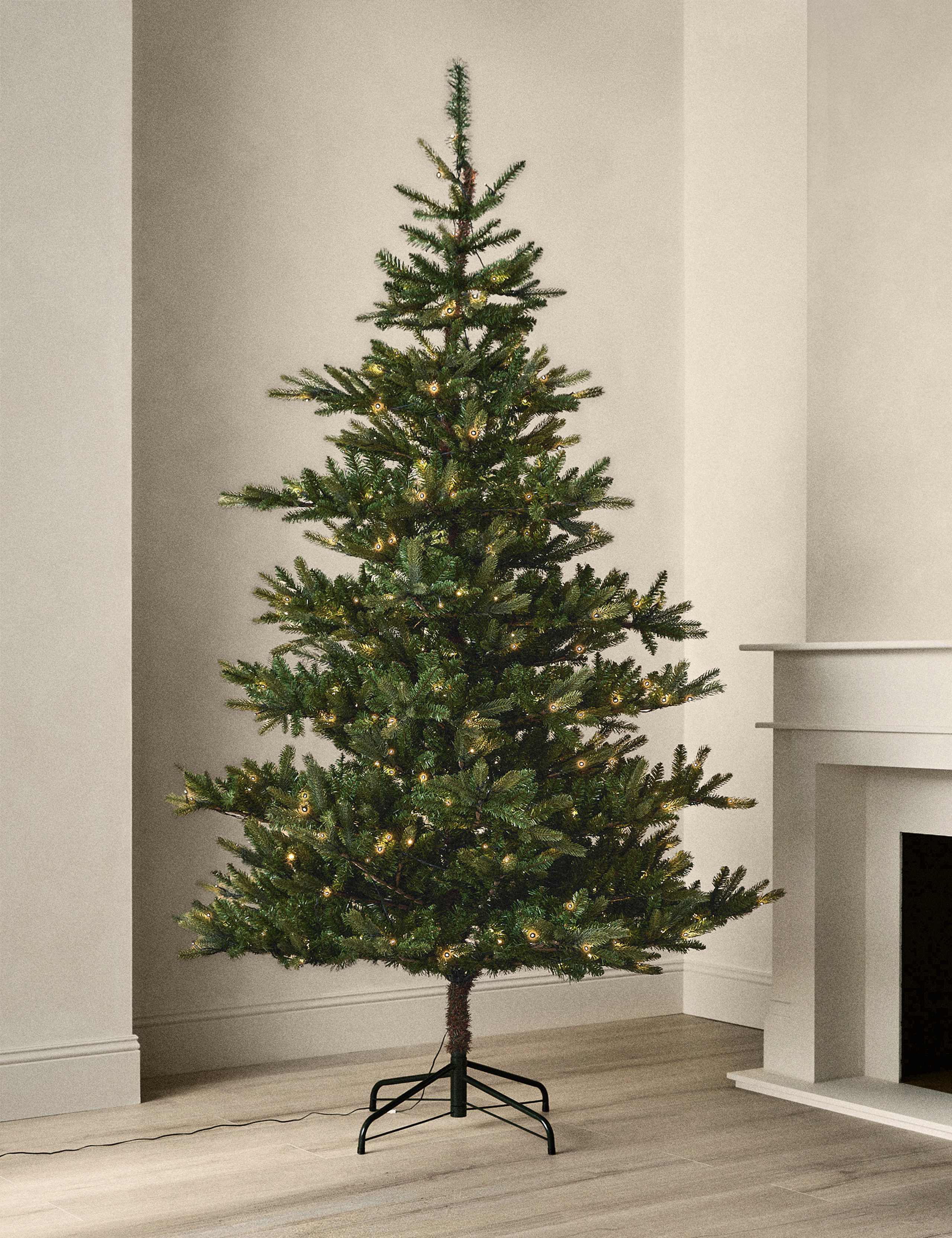 8ft Pre Lit Noble Christmas Tree