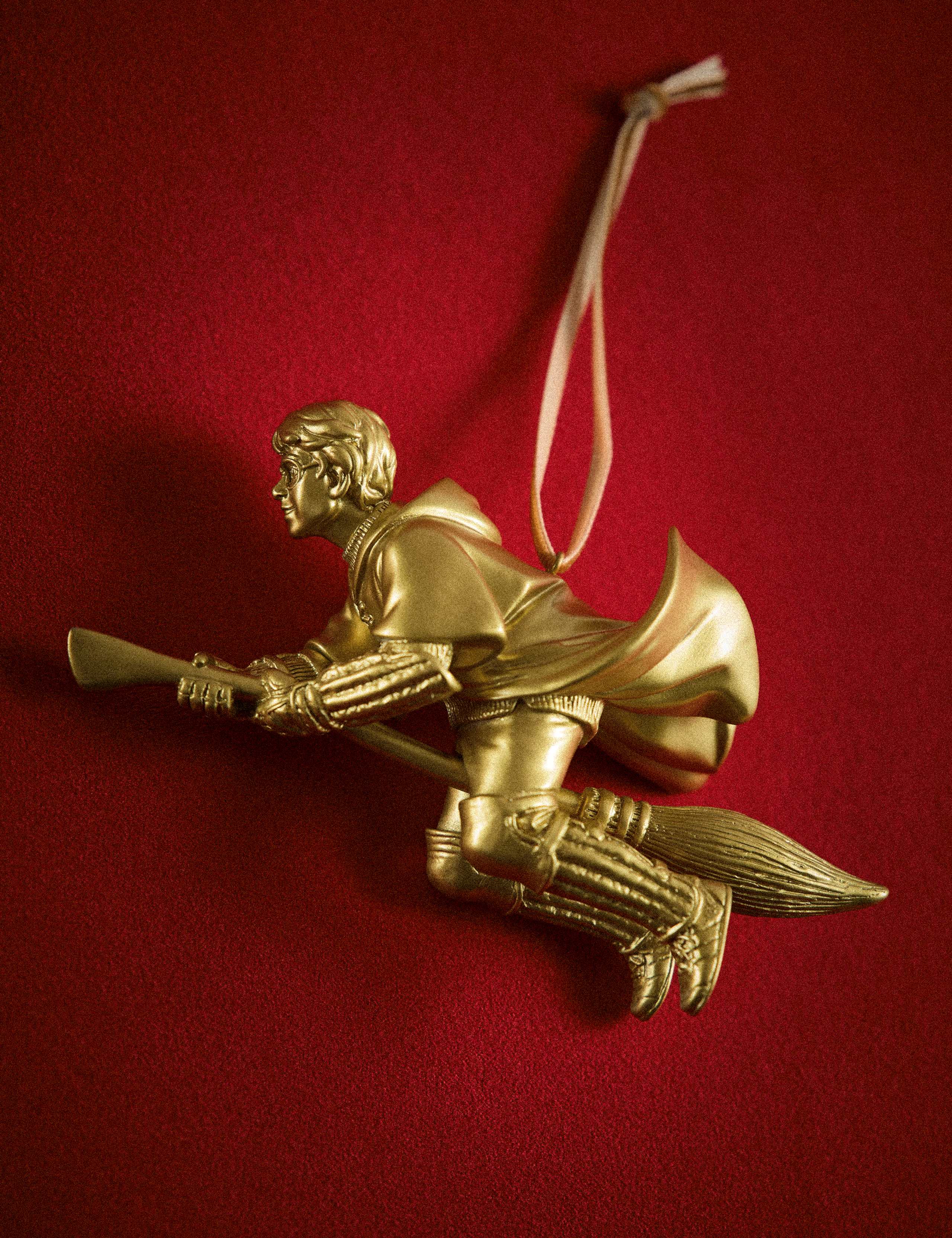 Gold Hanging Harry Potter™ Decoration