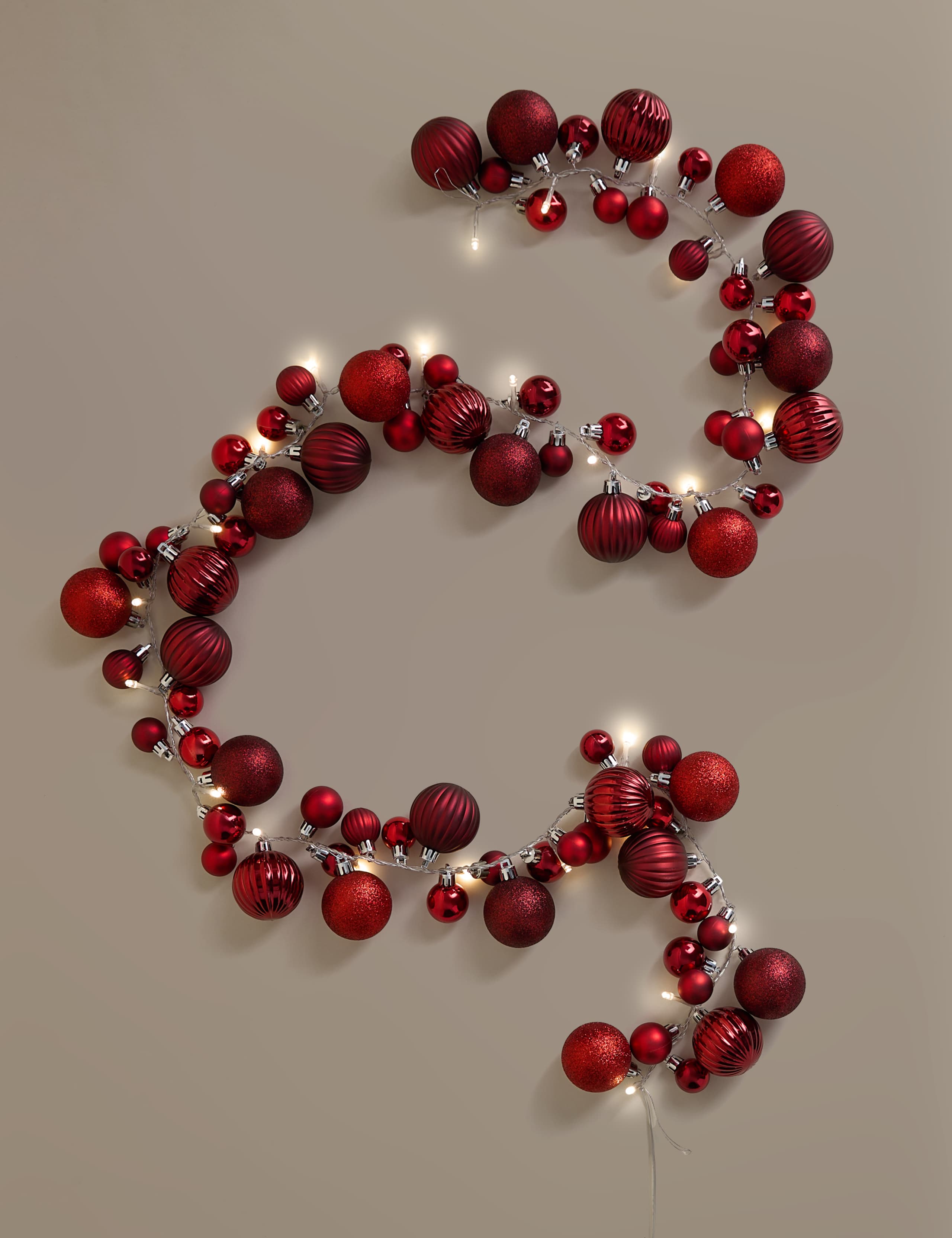 Light Up Silver Bauble Garland