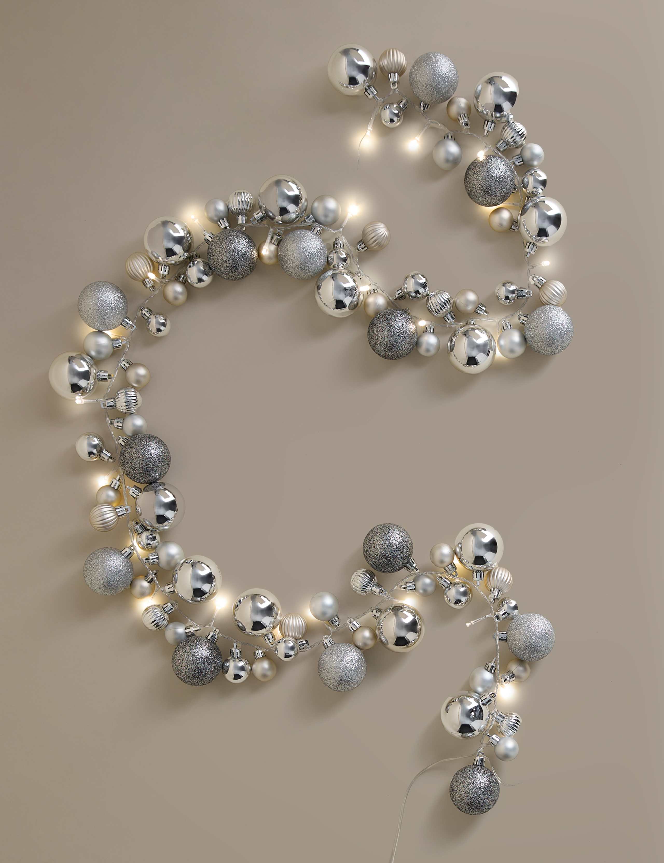Light Up Silver Bauble Garland