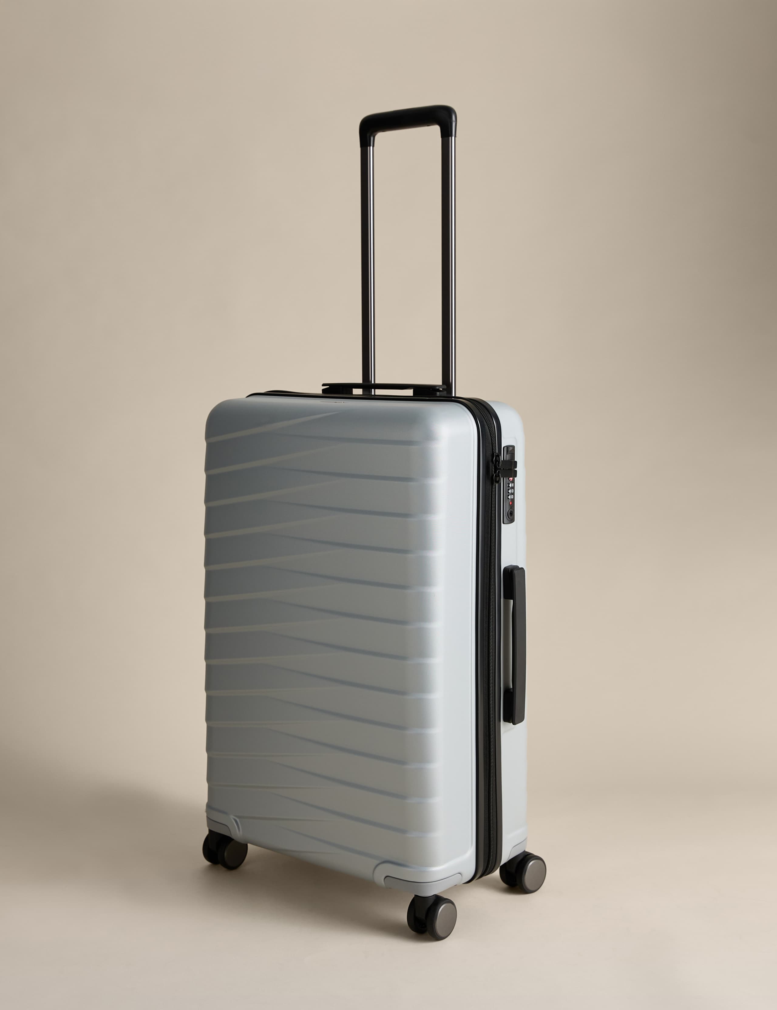 Oslo 4 Wheel Hard Shell Medium Suitcase