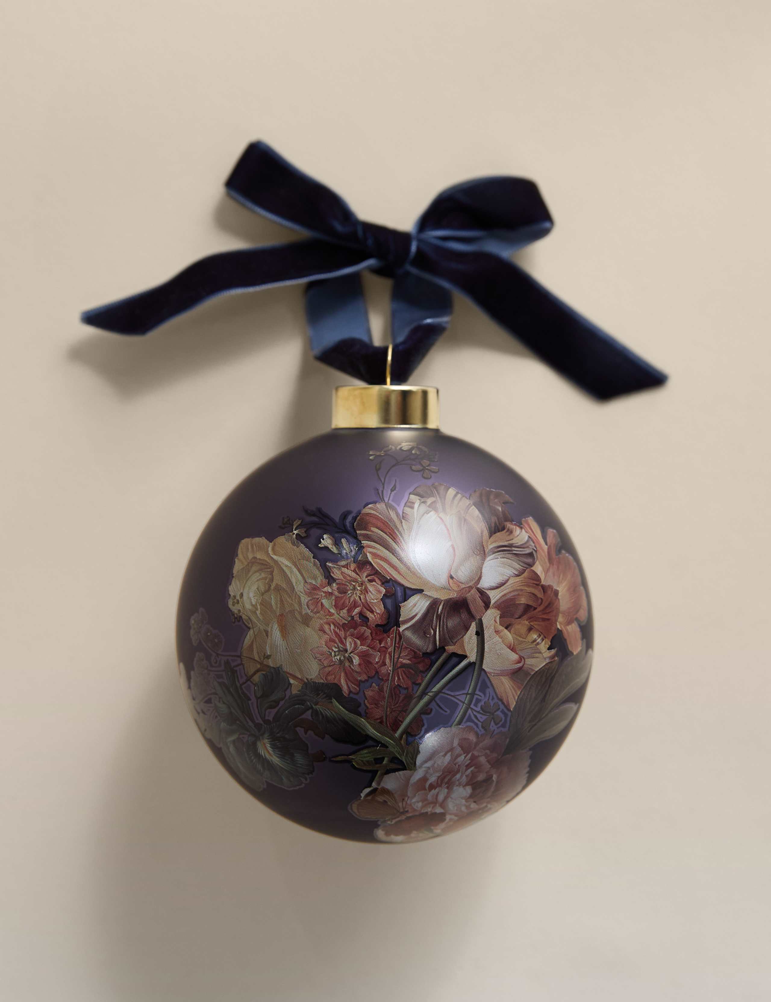 National Gallery Floral Bauble