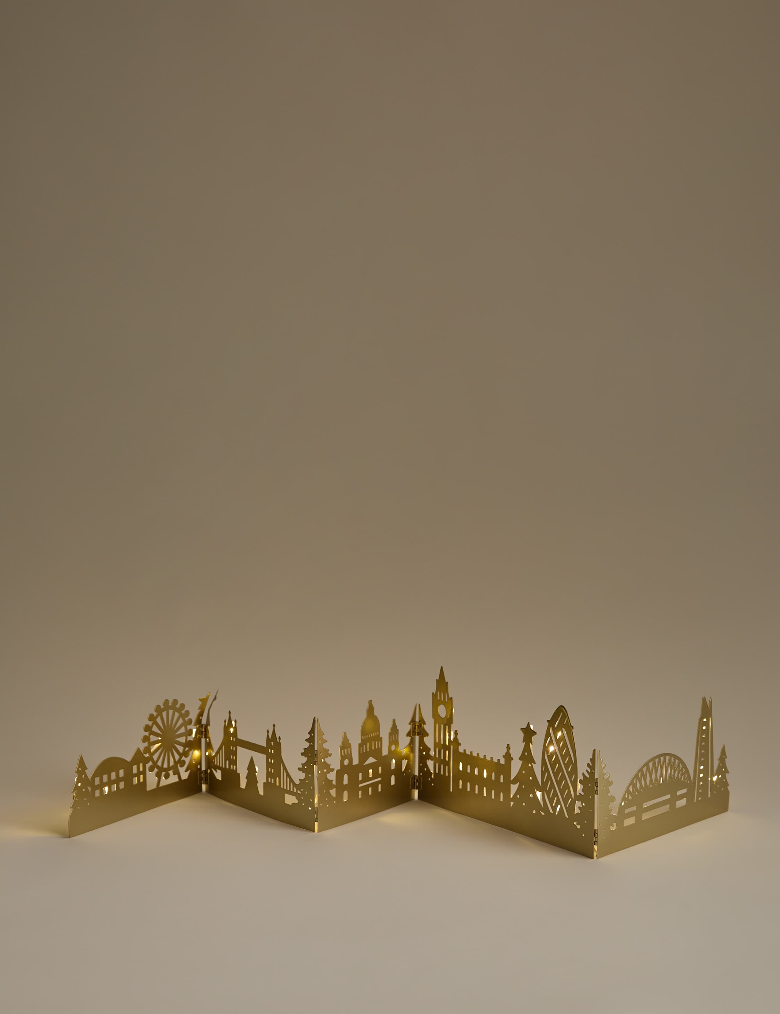 Light Up London Scene Decoration