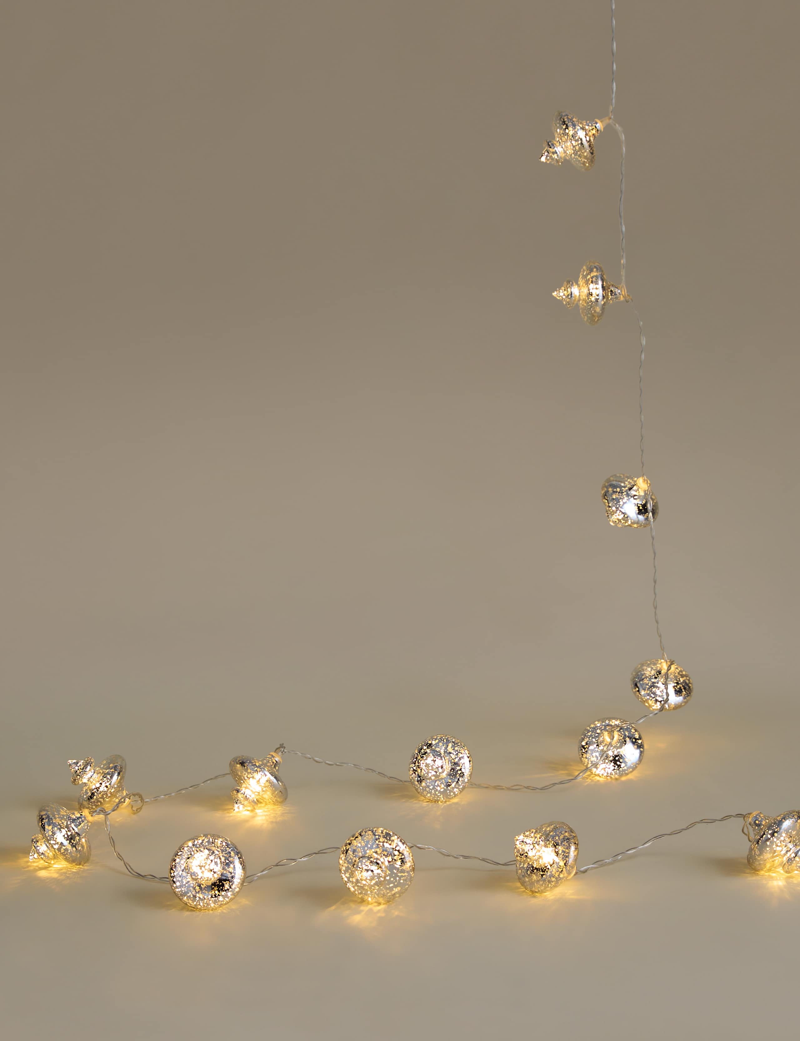 20 Vintage Bauble Battery String Lights