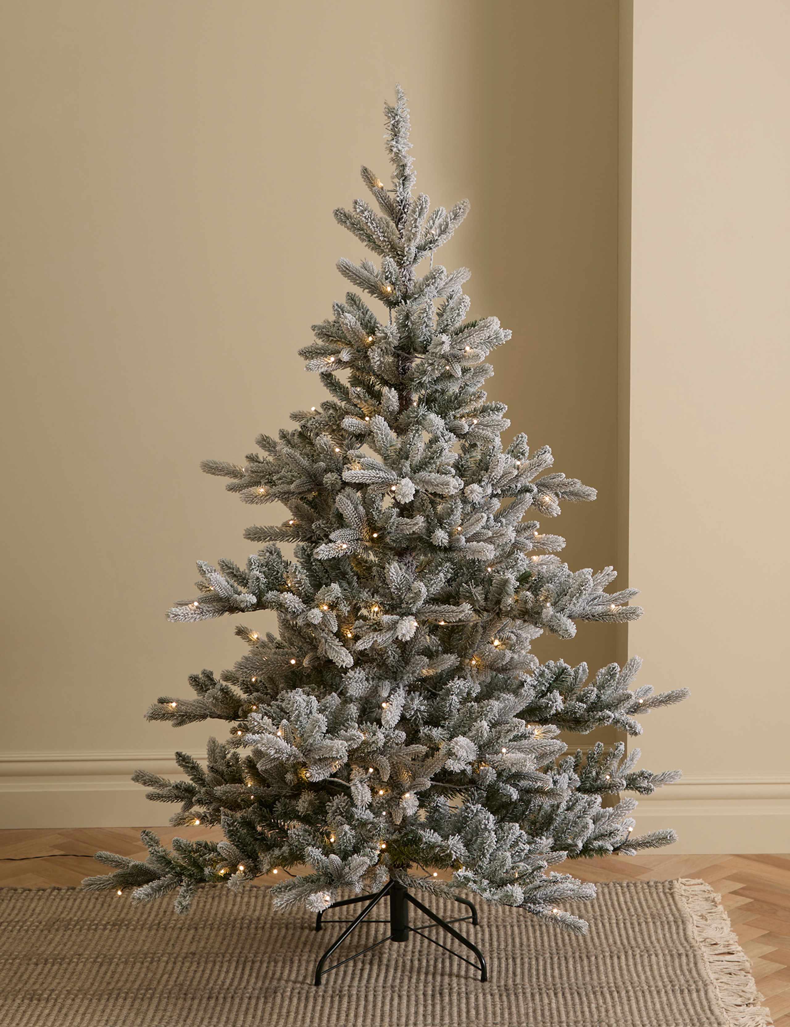 6ft Pre-Lit Snowy Noble Christmas Tree