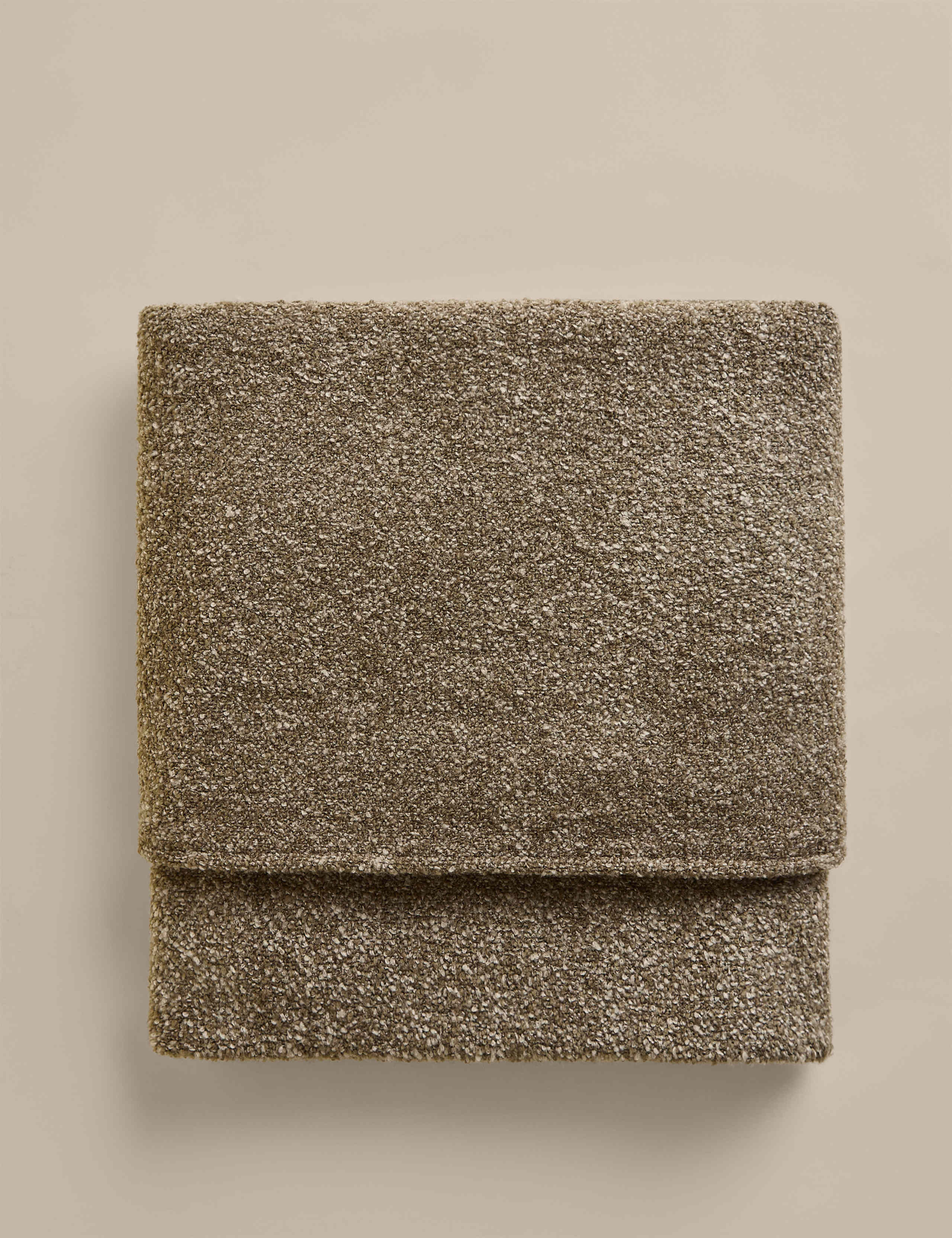 Bouclé Throw