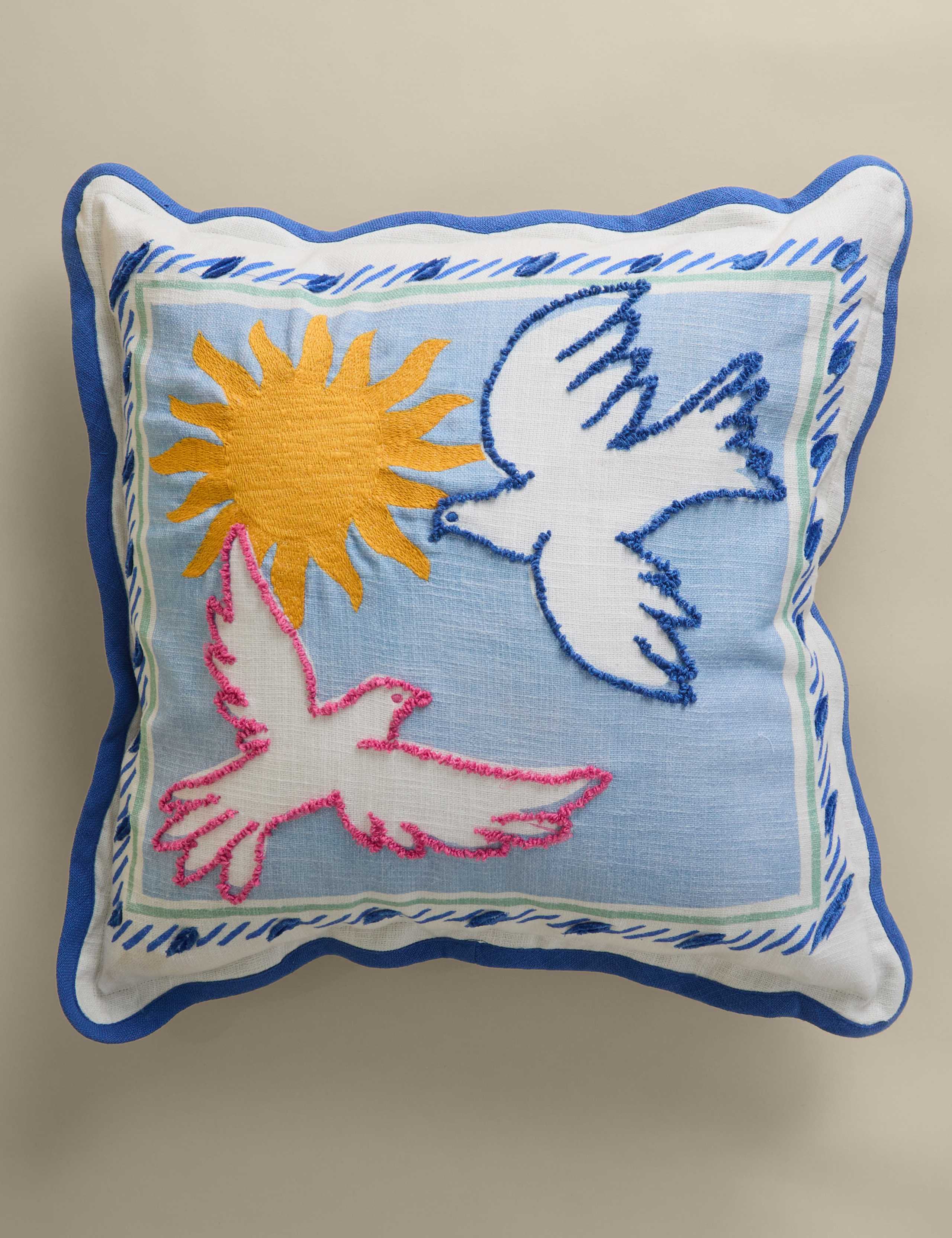 Pure Cotton Dolce Vita Bird Outdoor Cushion