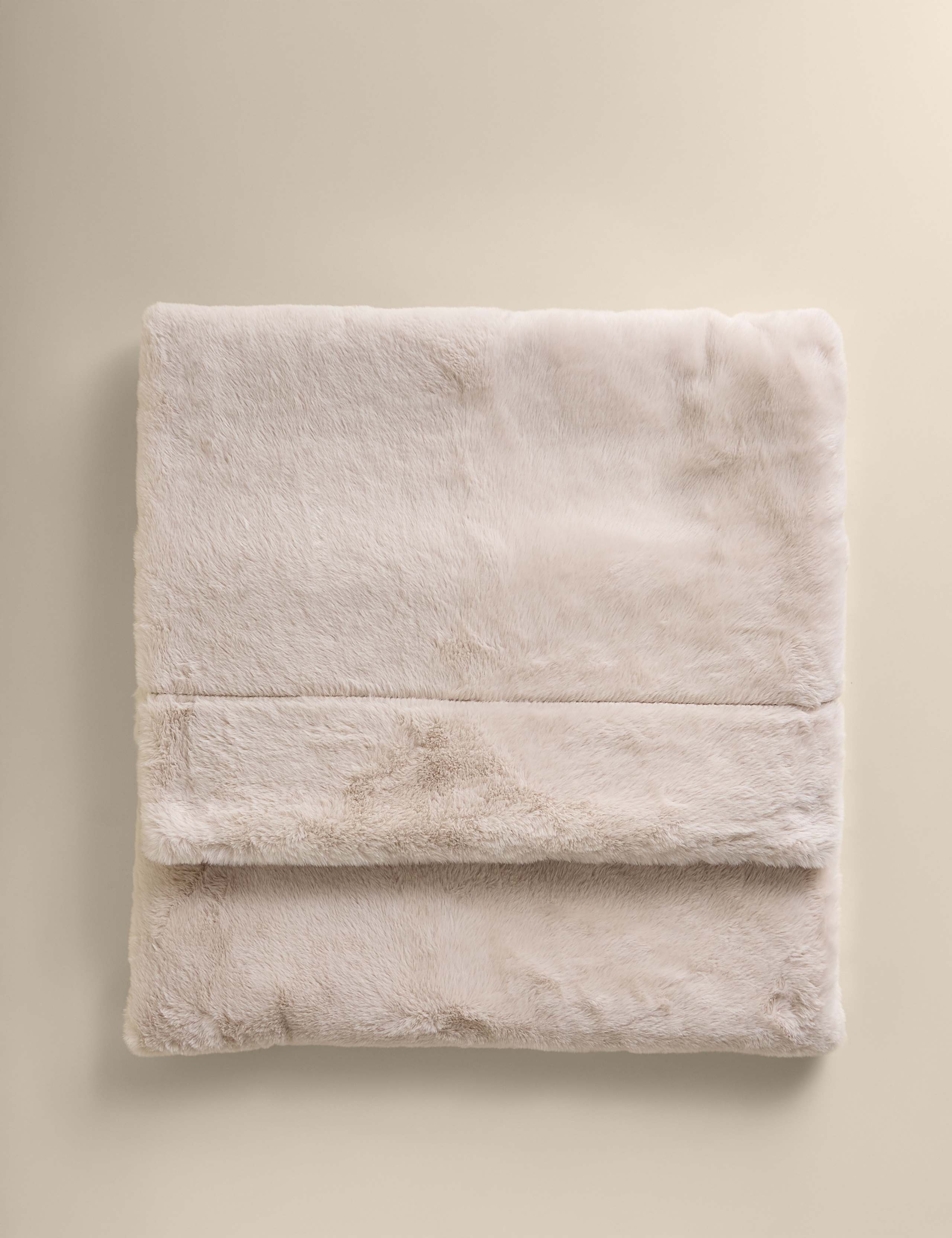 Supersoft Faux Fur Large Throw