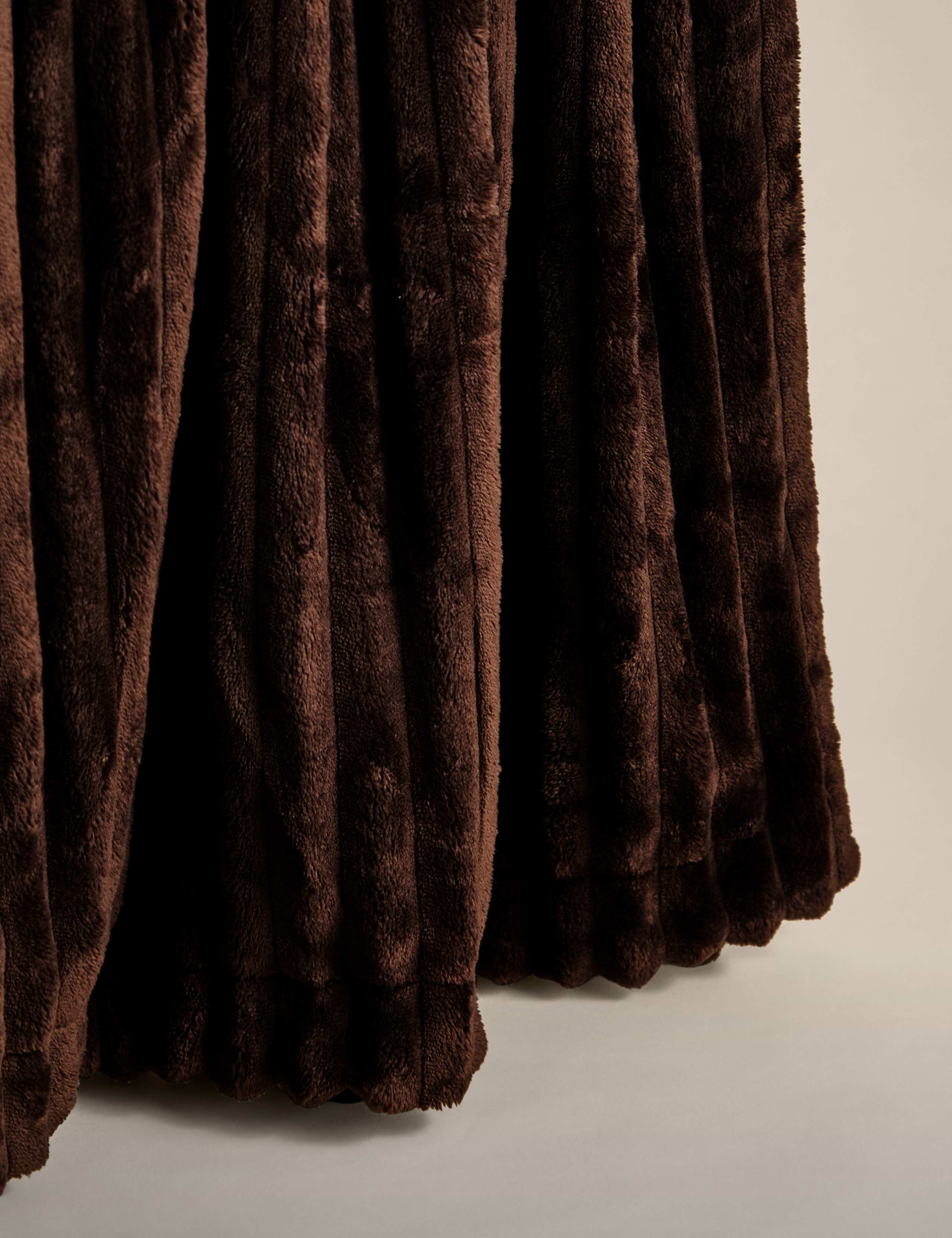 Fleece Ribbed Throw