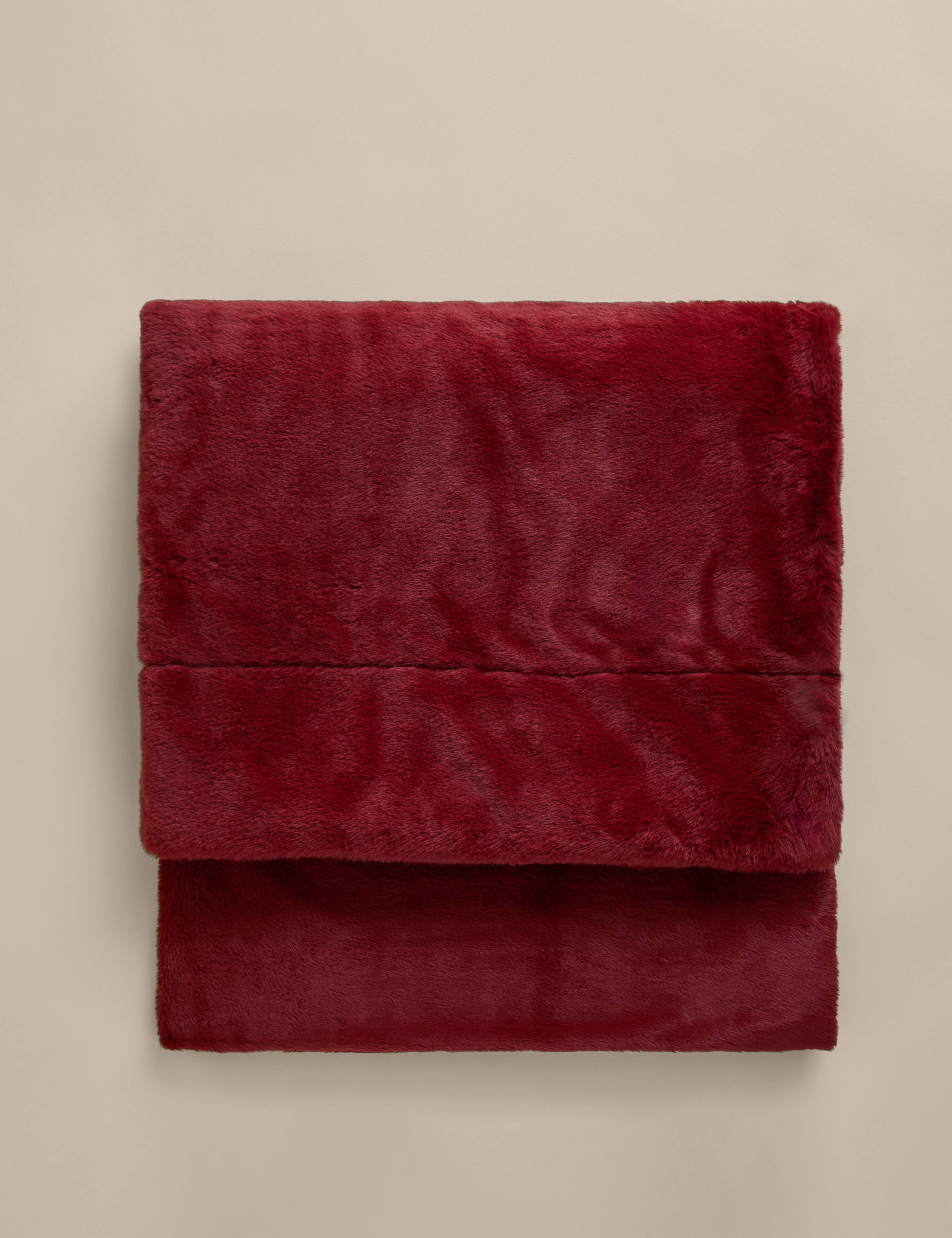 Supersoft Faux Fur Throw