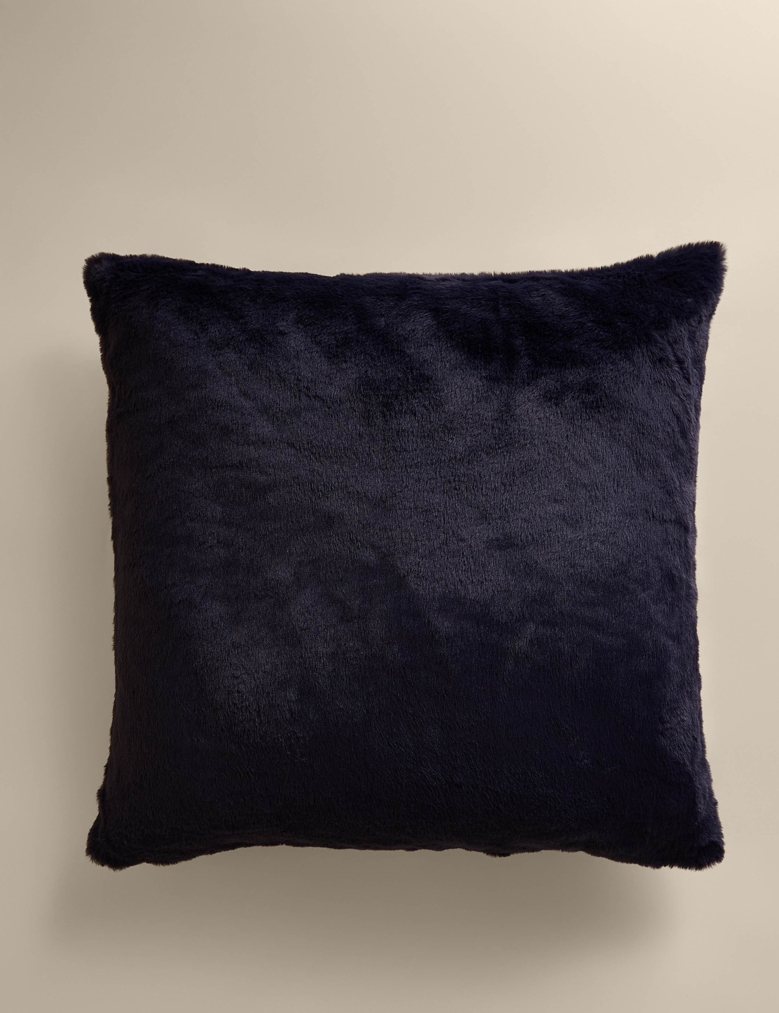 Velvet Supersoft Cushion