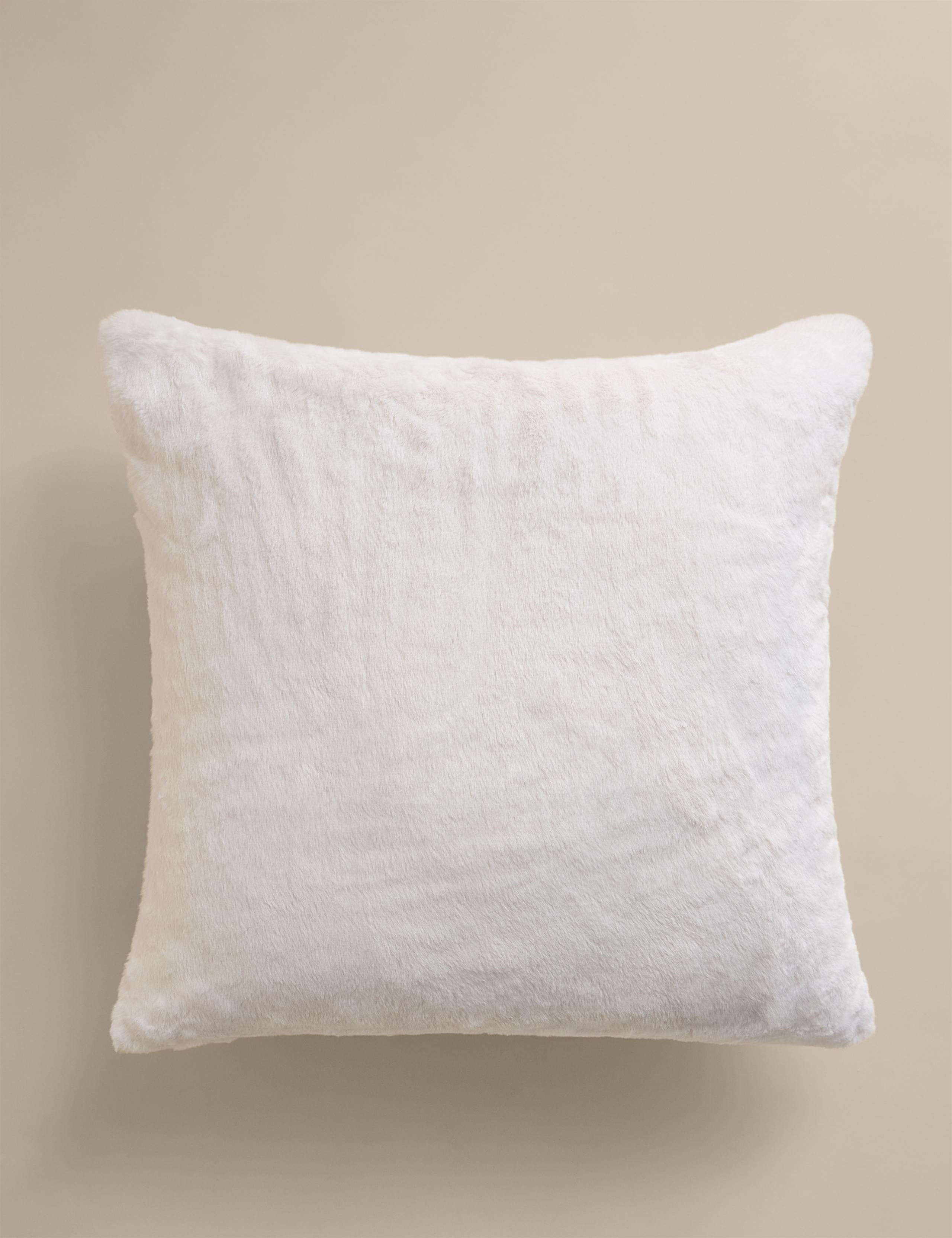 Velvet Supersoft Cushion