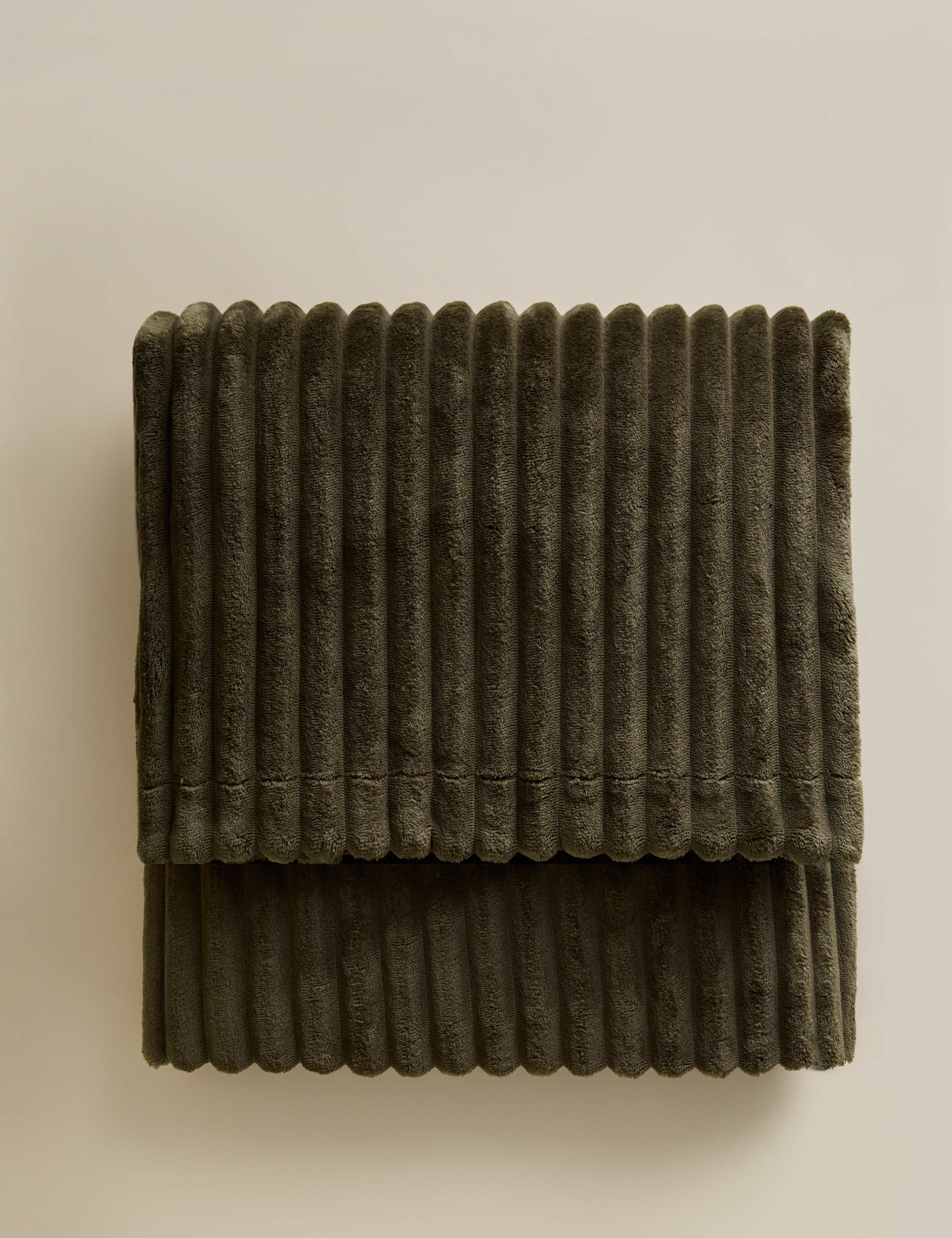 Fleece Ribbed Throw