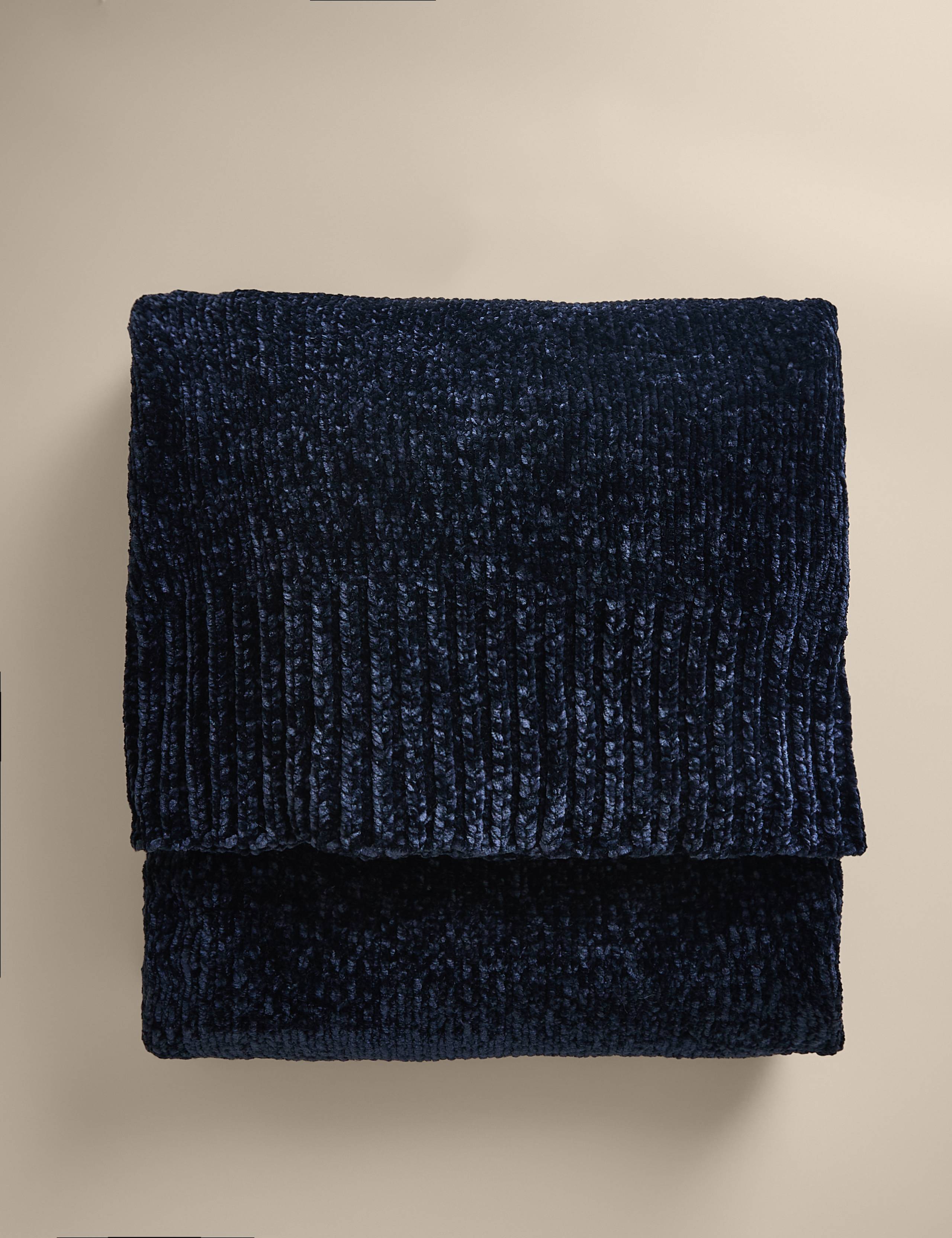 Chenille Knitted Throw
