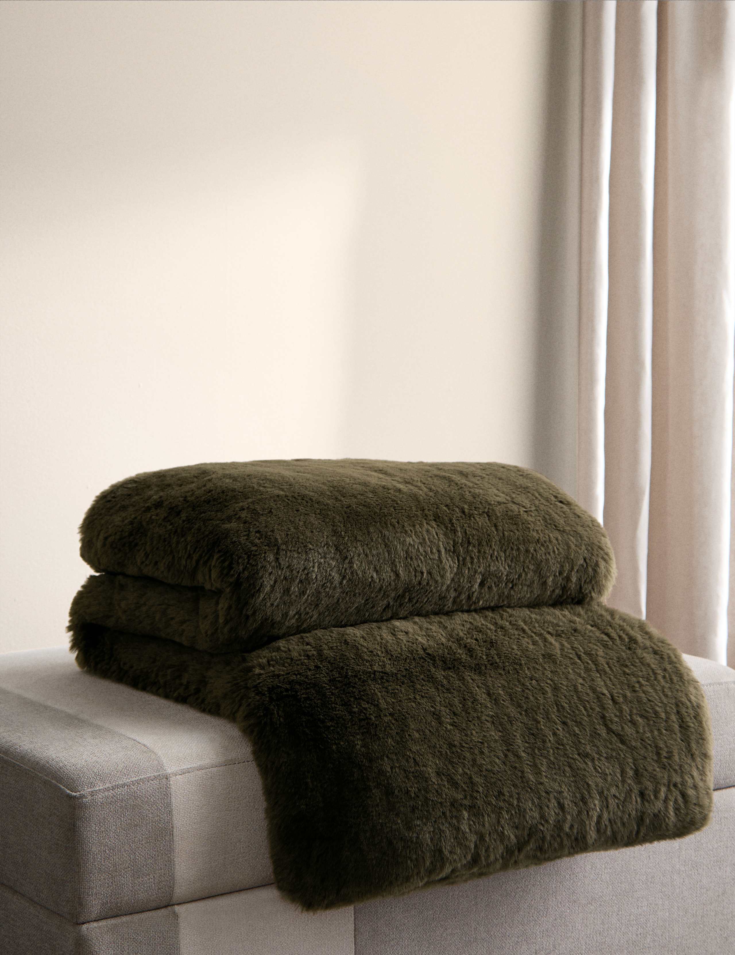 Faux Fur Throw
