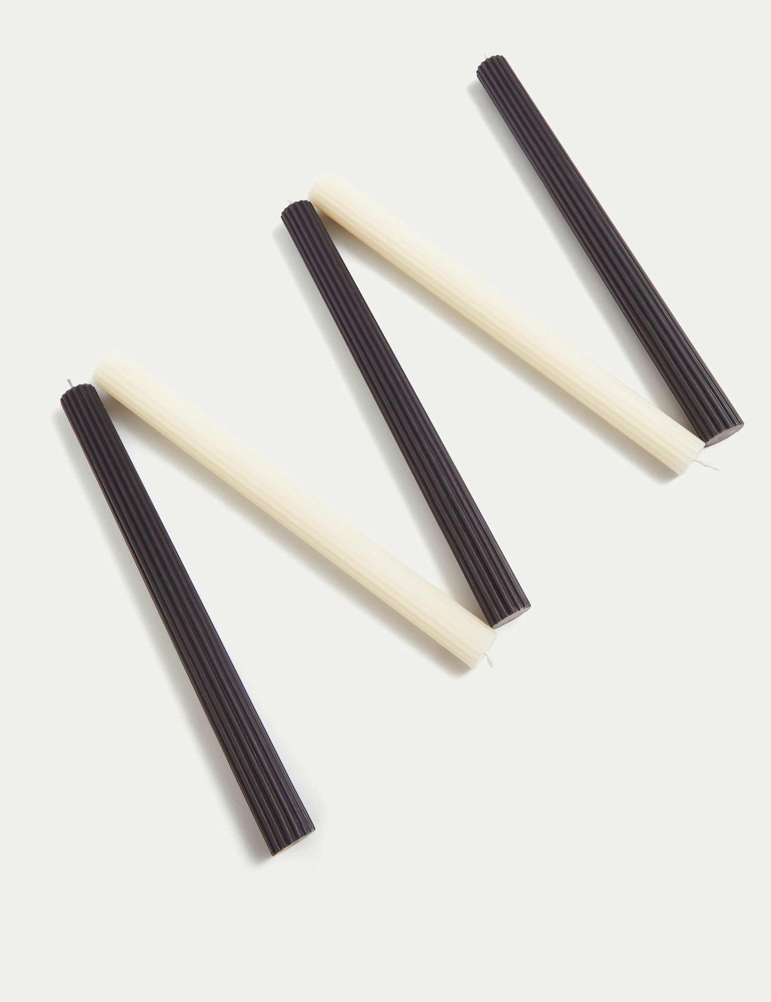 Set of 5 Ridged Dinner Candles
