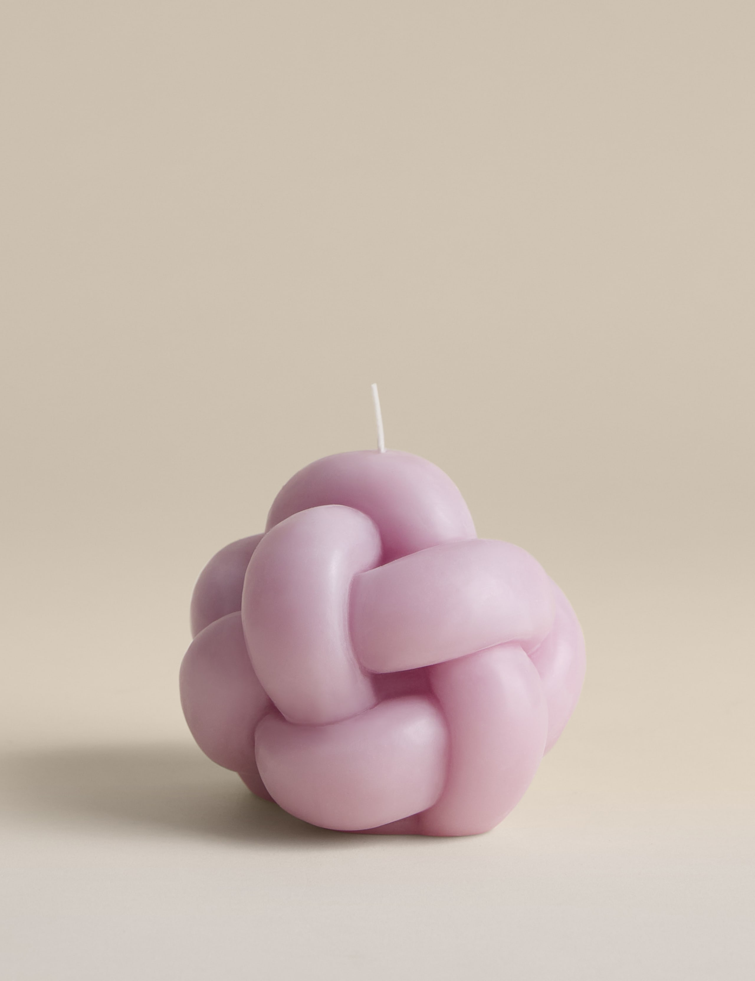 Dopamine Knot Candle