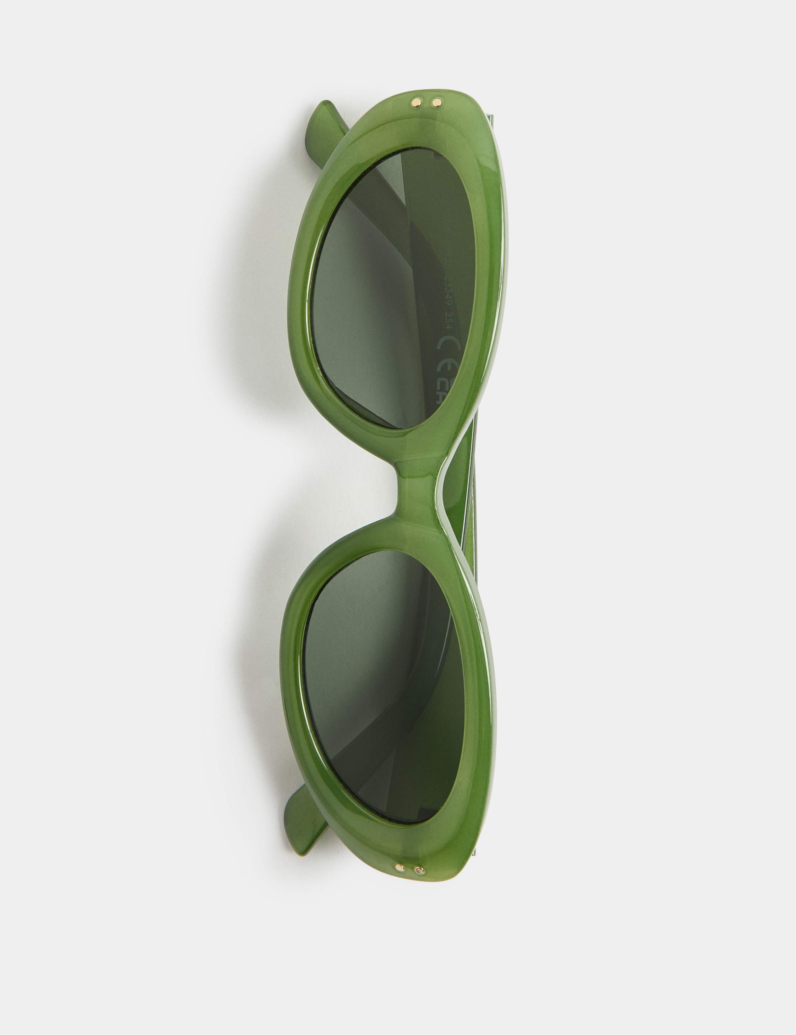Bevelled Oval Cat Eye Sunglasses