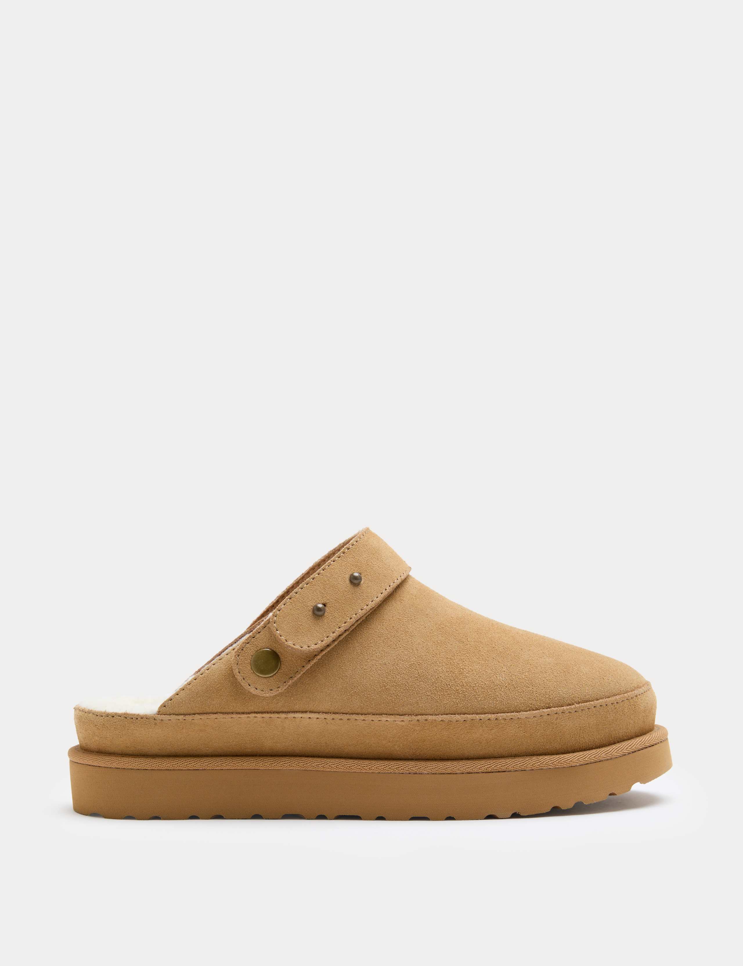 Suede Flatform Clogs