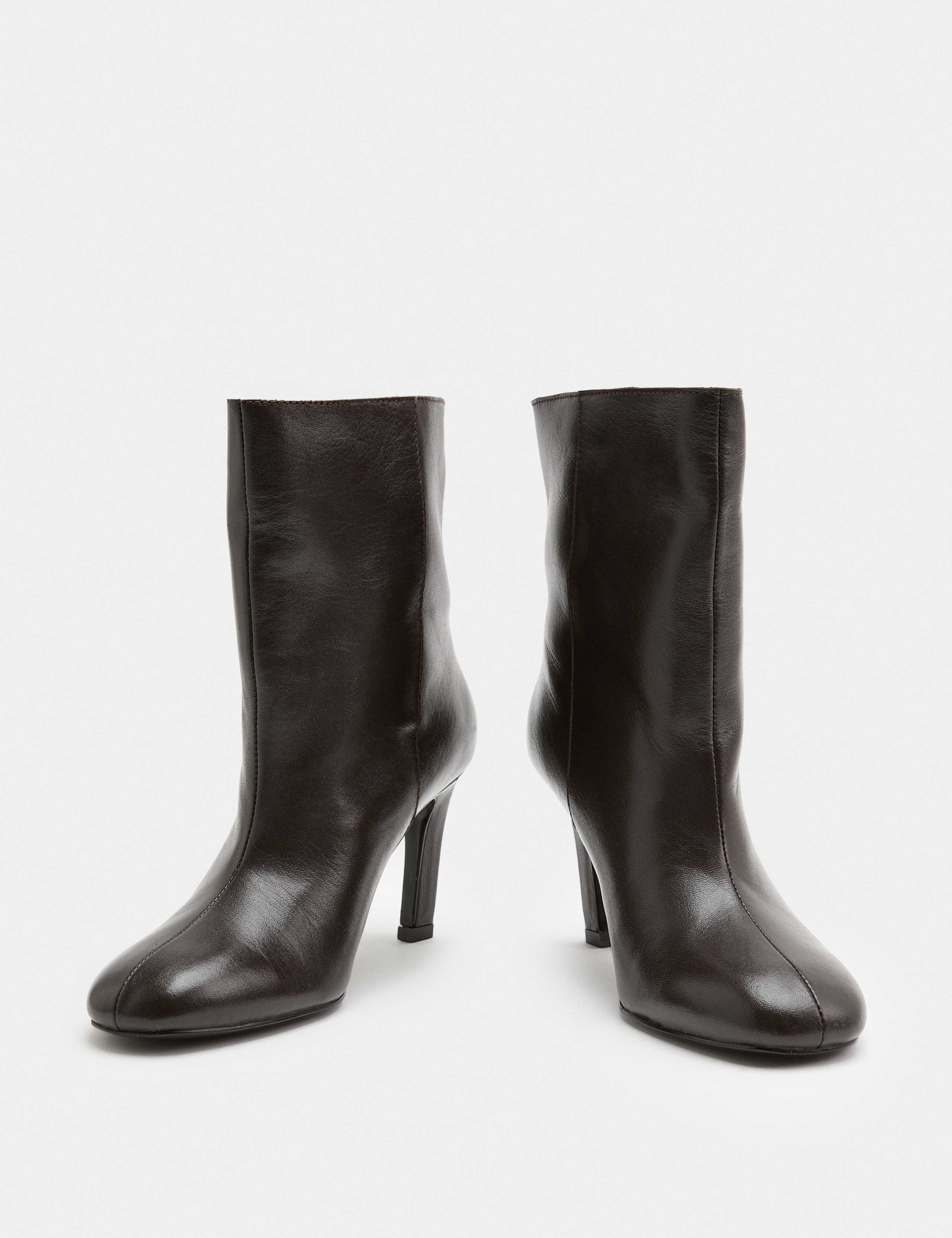 Leather Pull On Stiletto Heel Ankle Boots