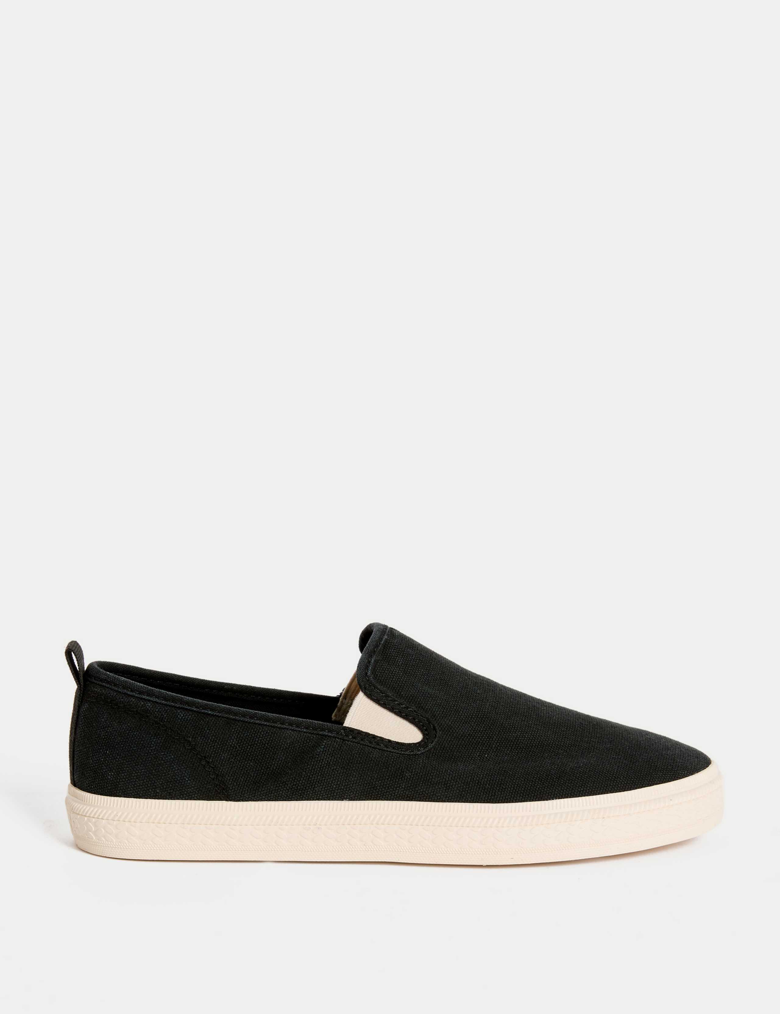 Slip On Plimsoll Trainers With Freshfeet™