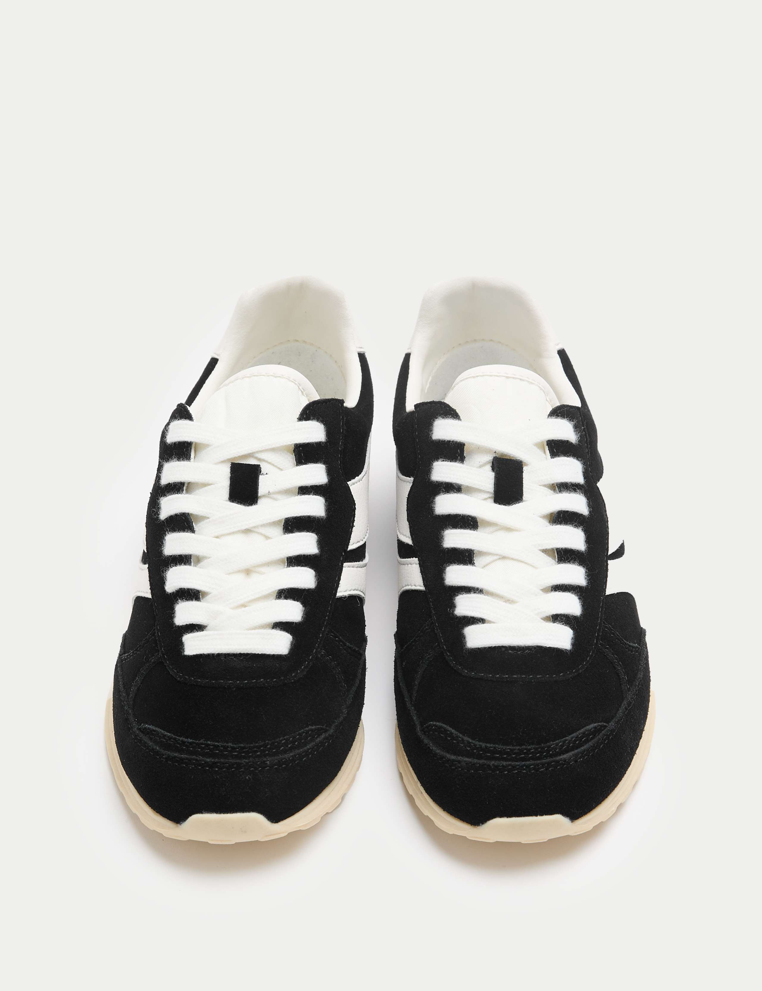 Suede Side Stripe Retro Trainers