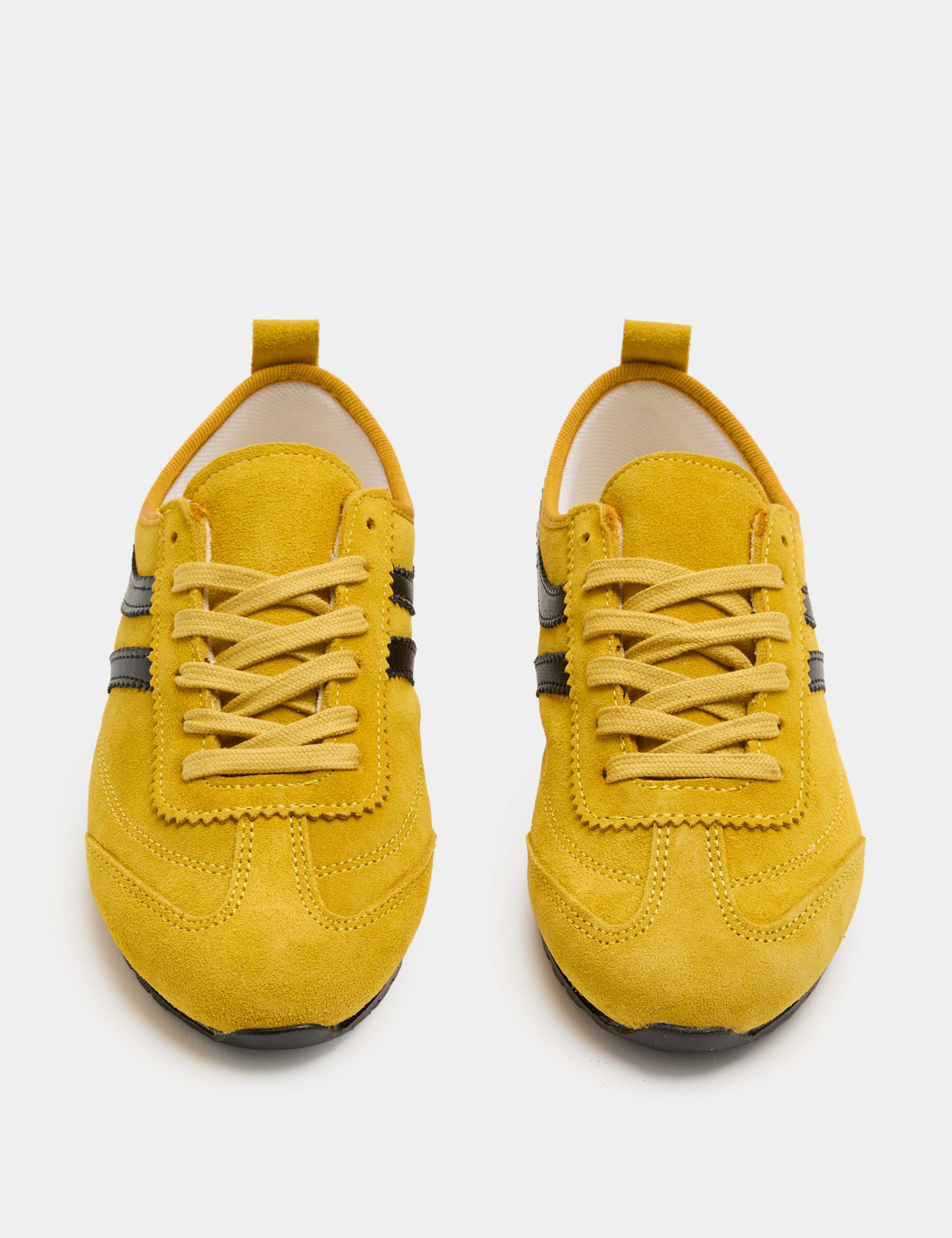 Suede Side Stripe Retro Runner Trainers
