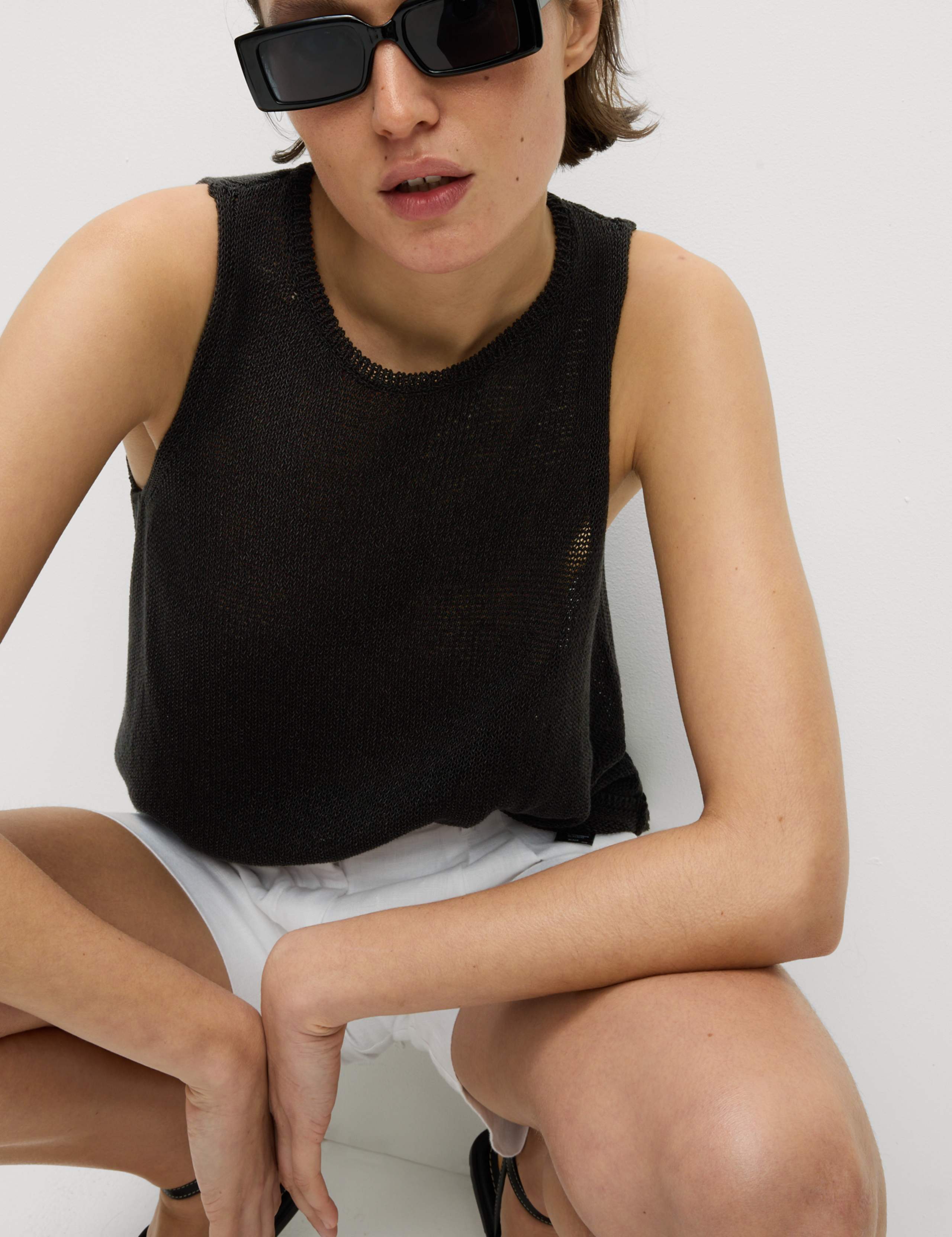 Textured Crew Neck Knitted Vest with Cotton
