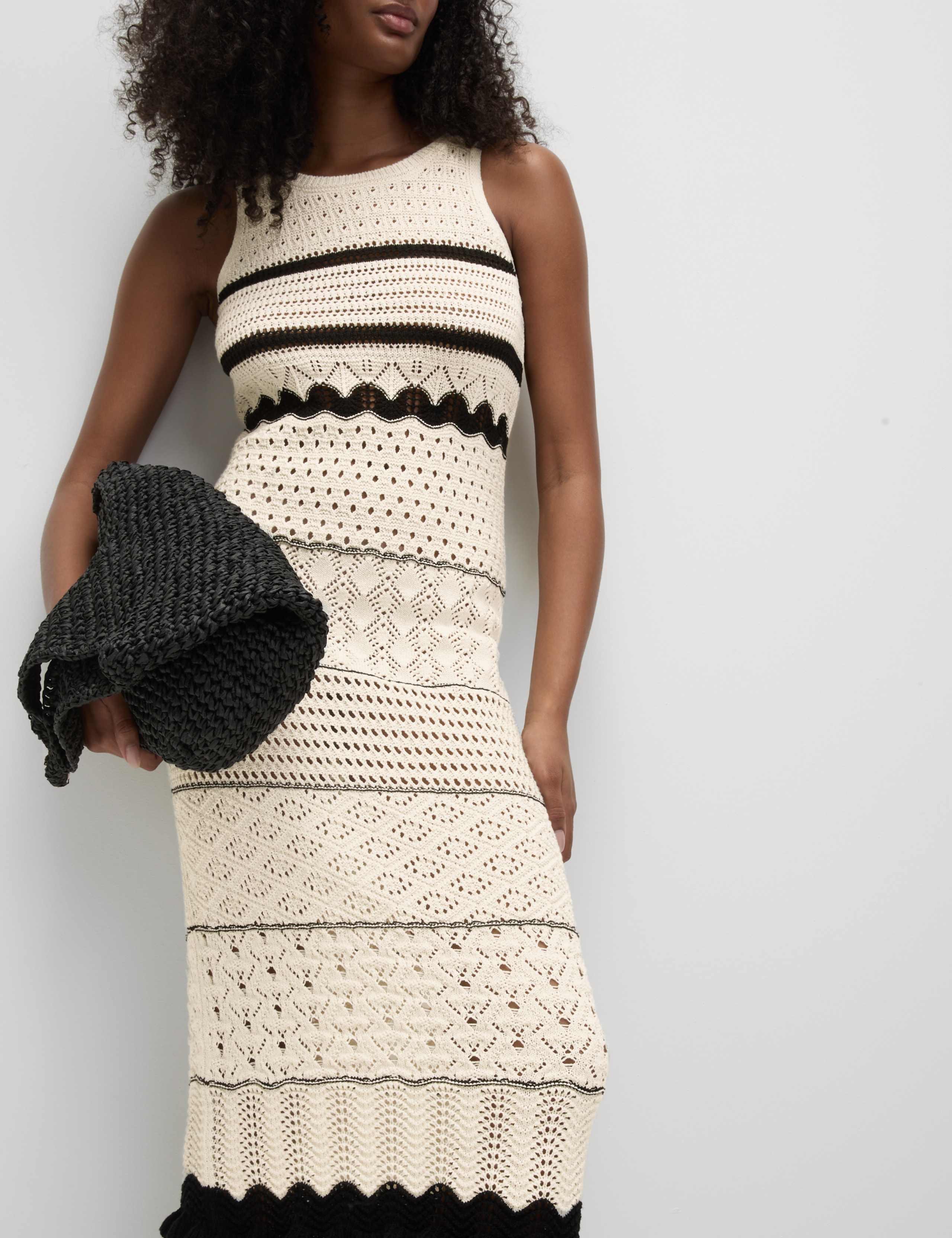 Cotton Blend Knitted Round Neck Midi Dress