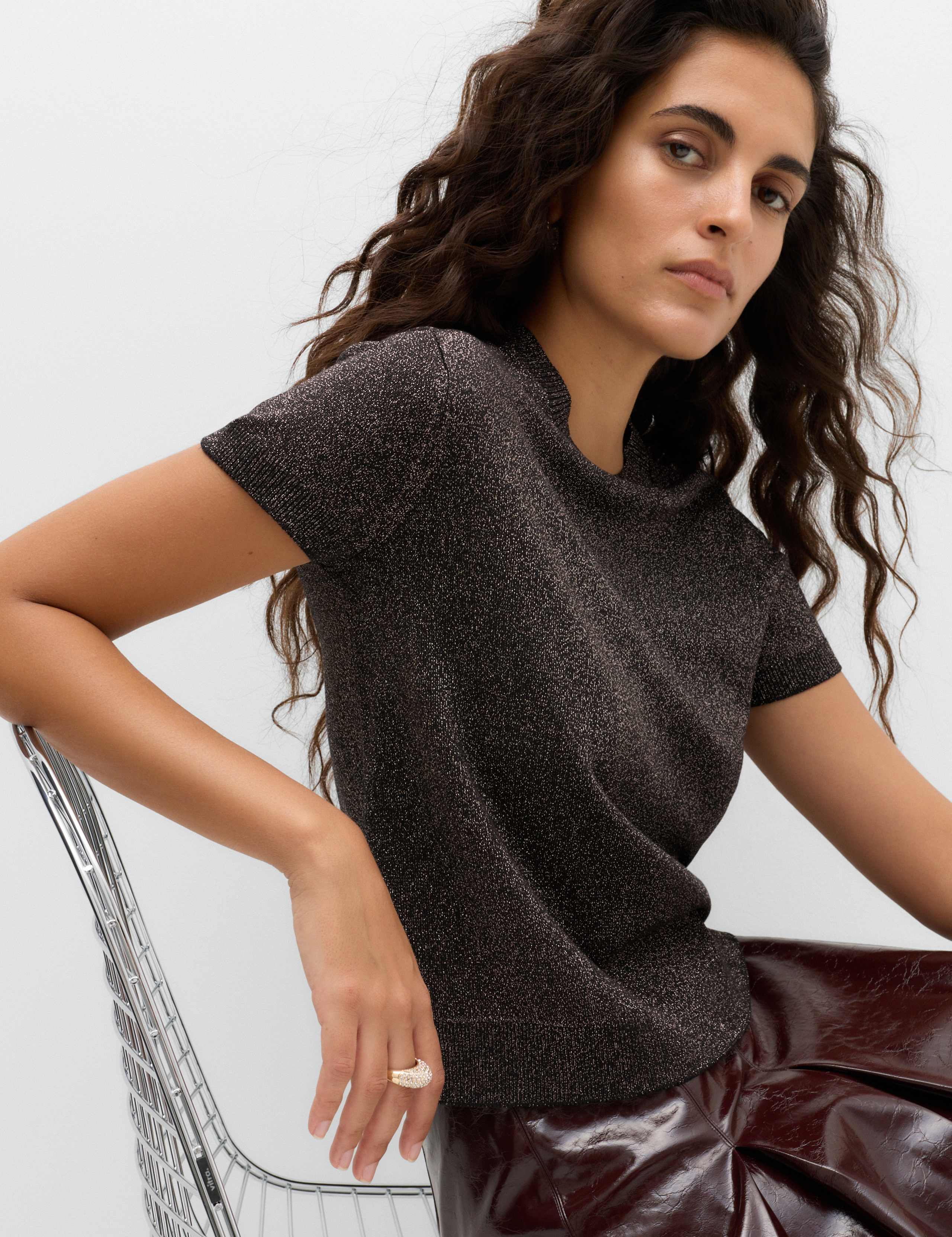 Sparkly Crew Neck Slim Fit Knitted Top