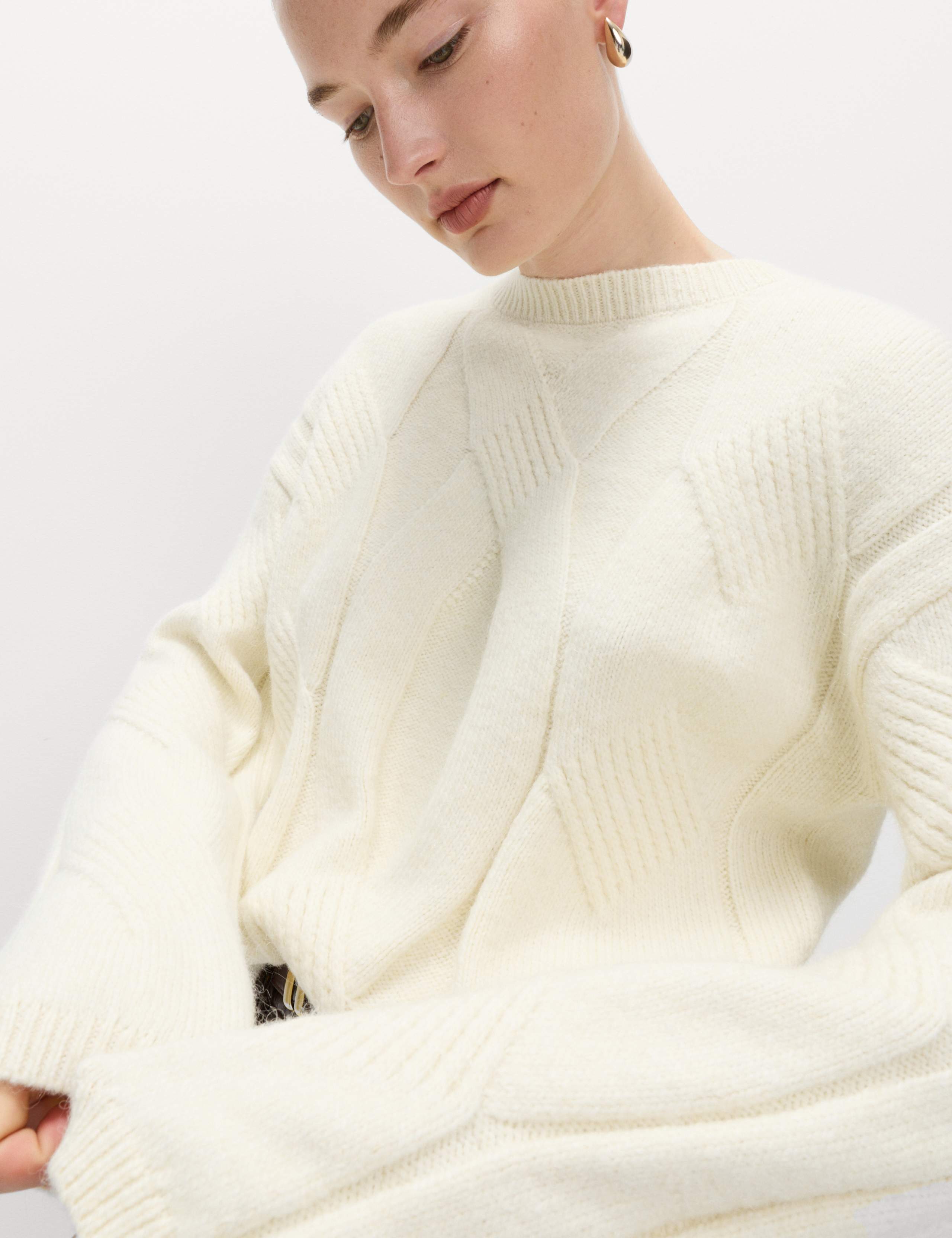 Cable Knit Relaxed Jumper with Alpaca