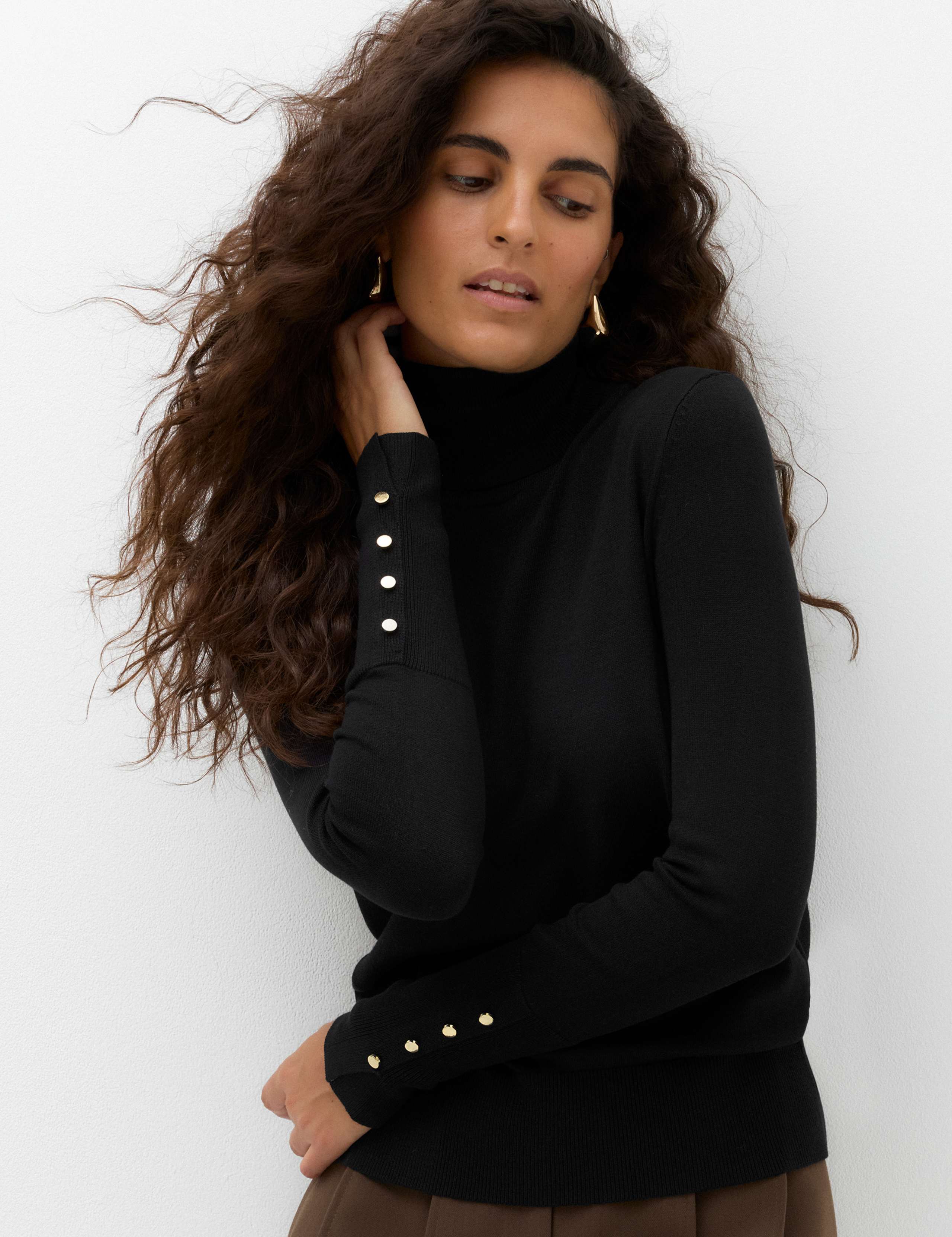 Slim Fit Roll Neck Fitted Jumper