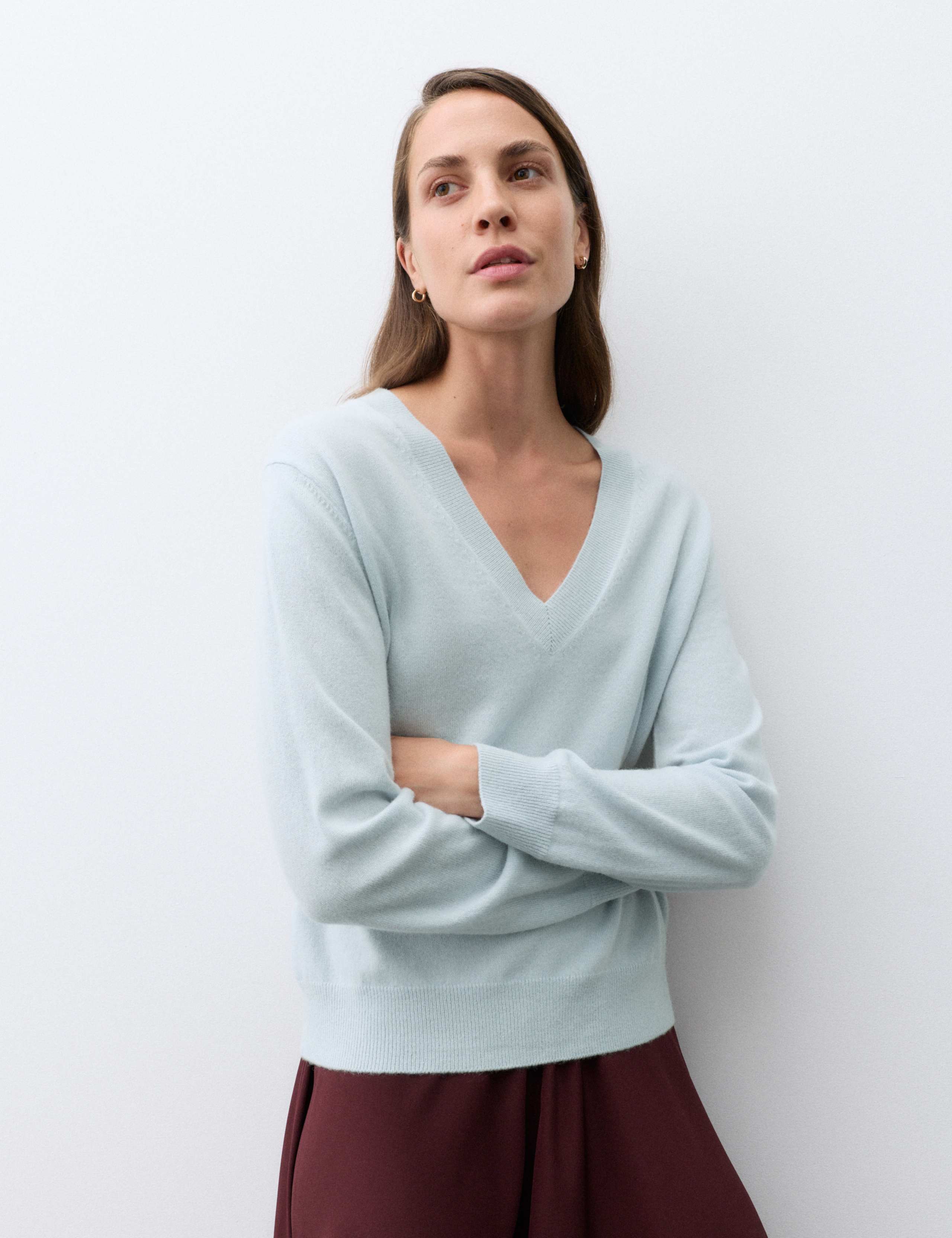 Pure Cashmere V-Neck Relaxed Jumper
