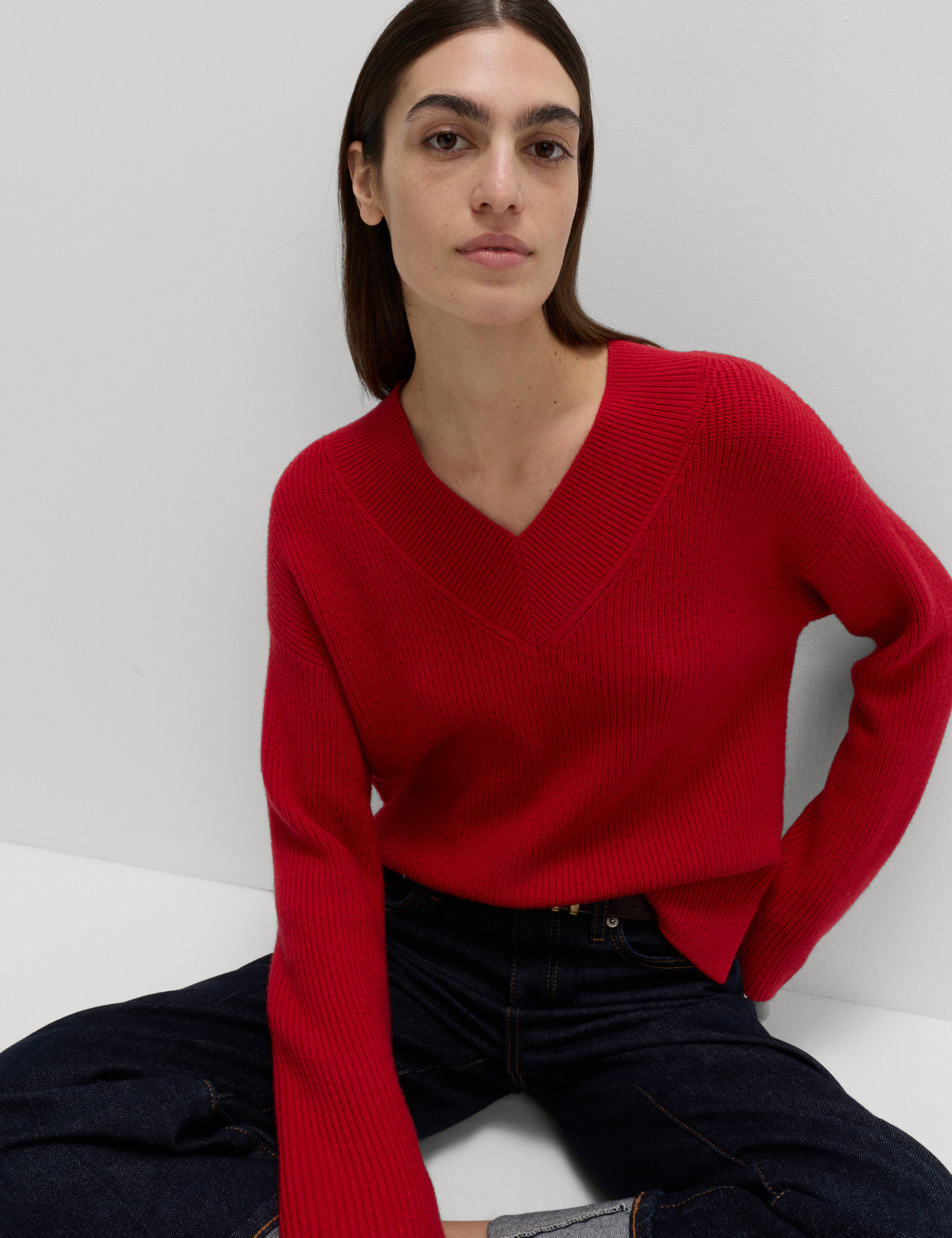 Ribbed V-Neck  Relaxed Jumper