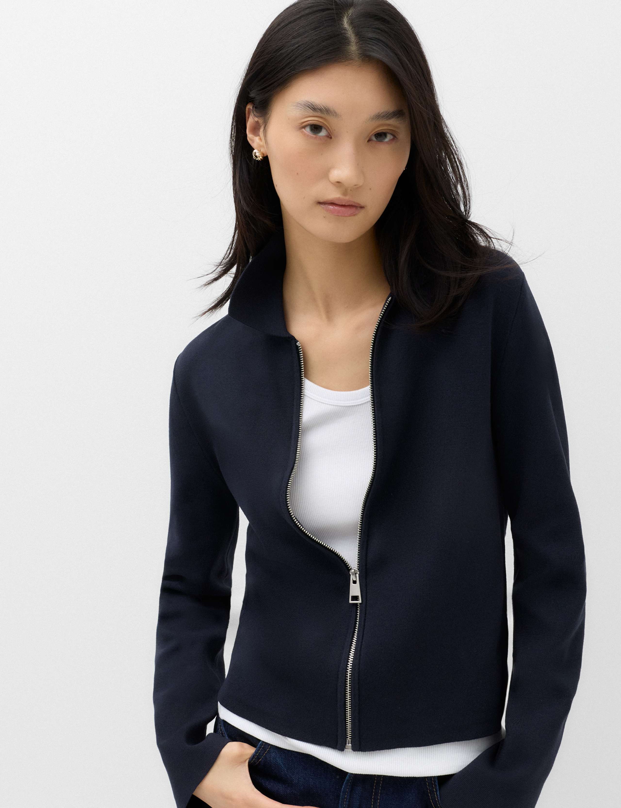 Collared Slim Fit Zip Up Cardigan