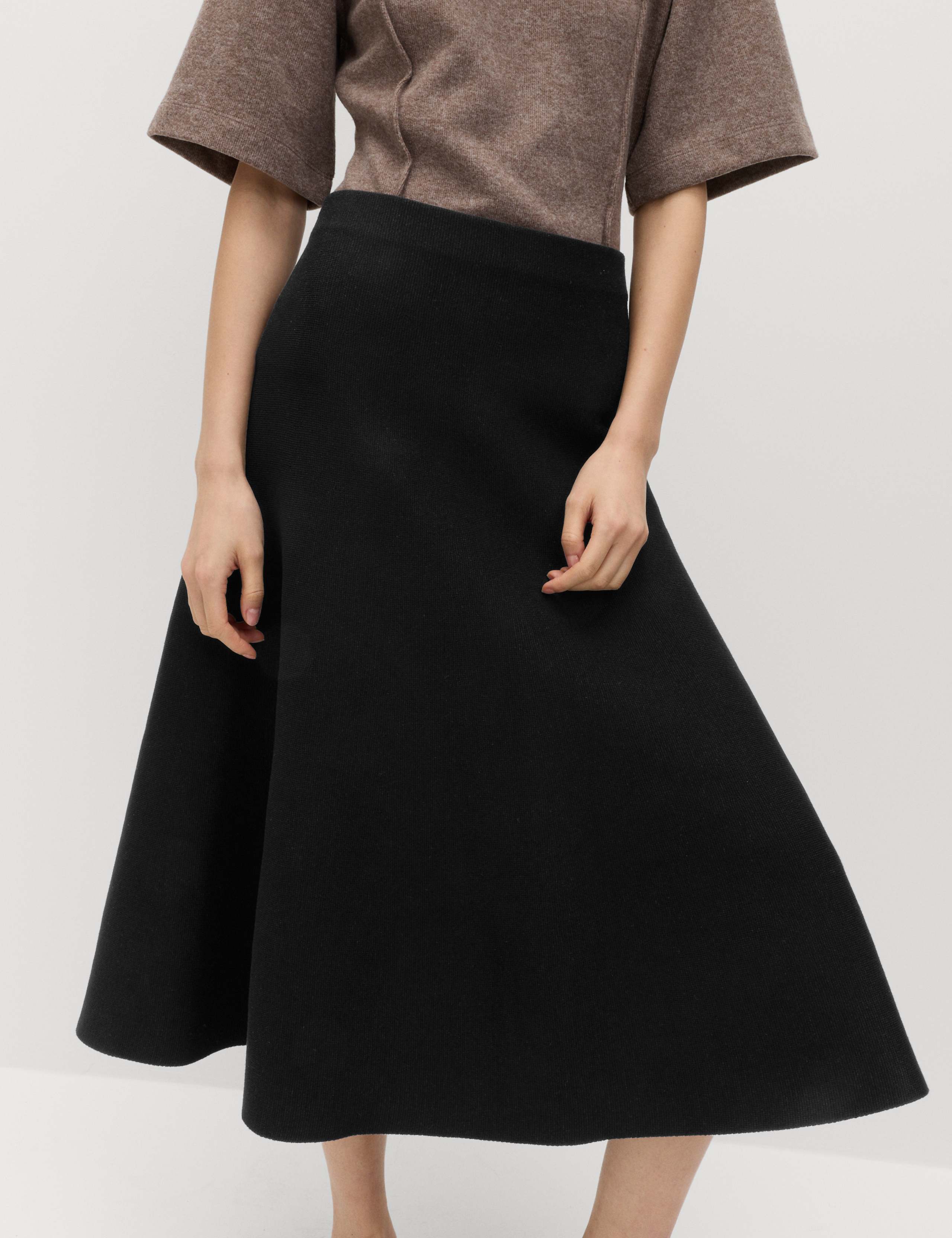 Soft Touch Knitted Midi Skirt