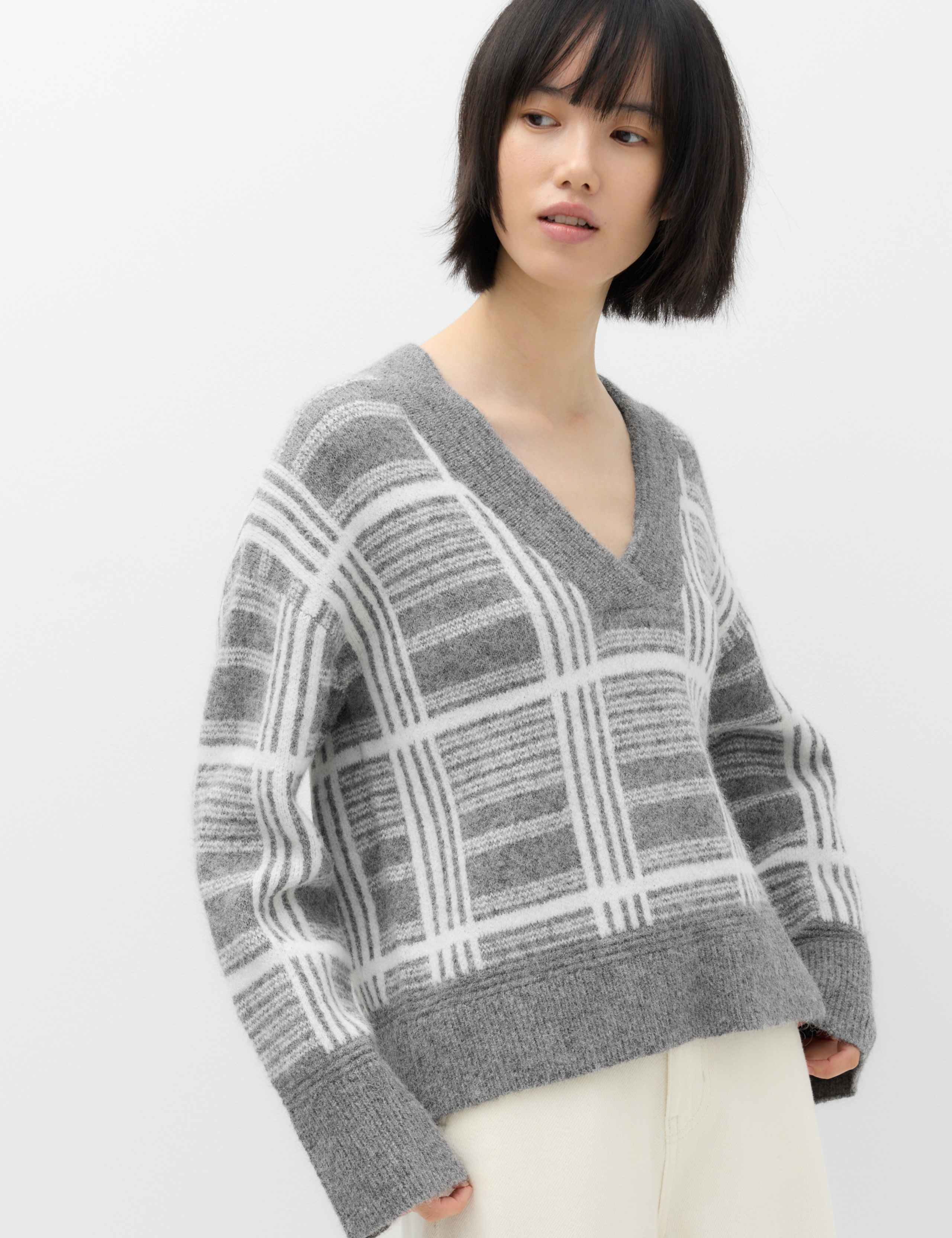 Checked V Neck Relaxed Jumper With Wool