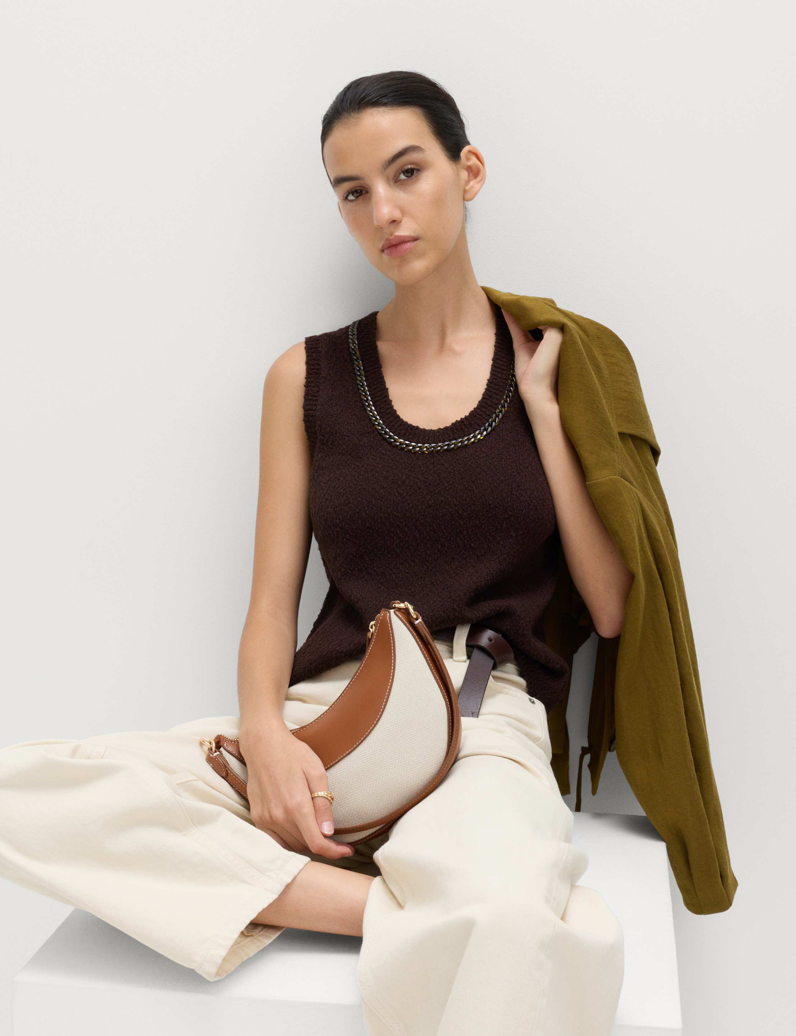 Cotton Rich Chain Trim Knitted Vest