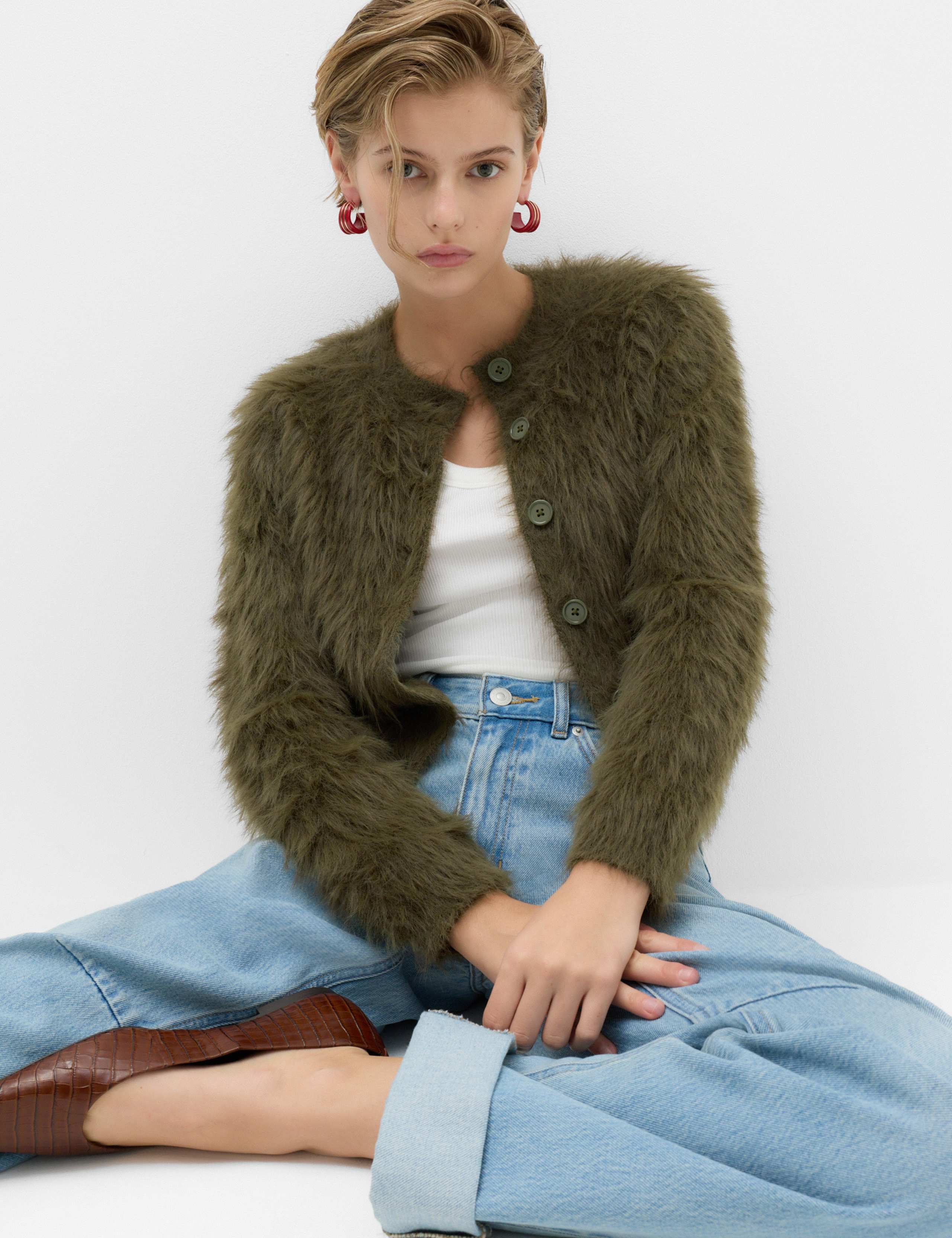 Textured Button Front Slim Cropped Cardigan