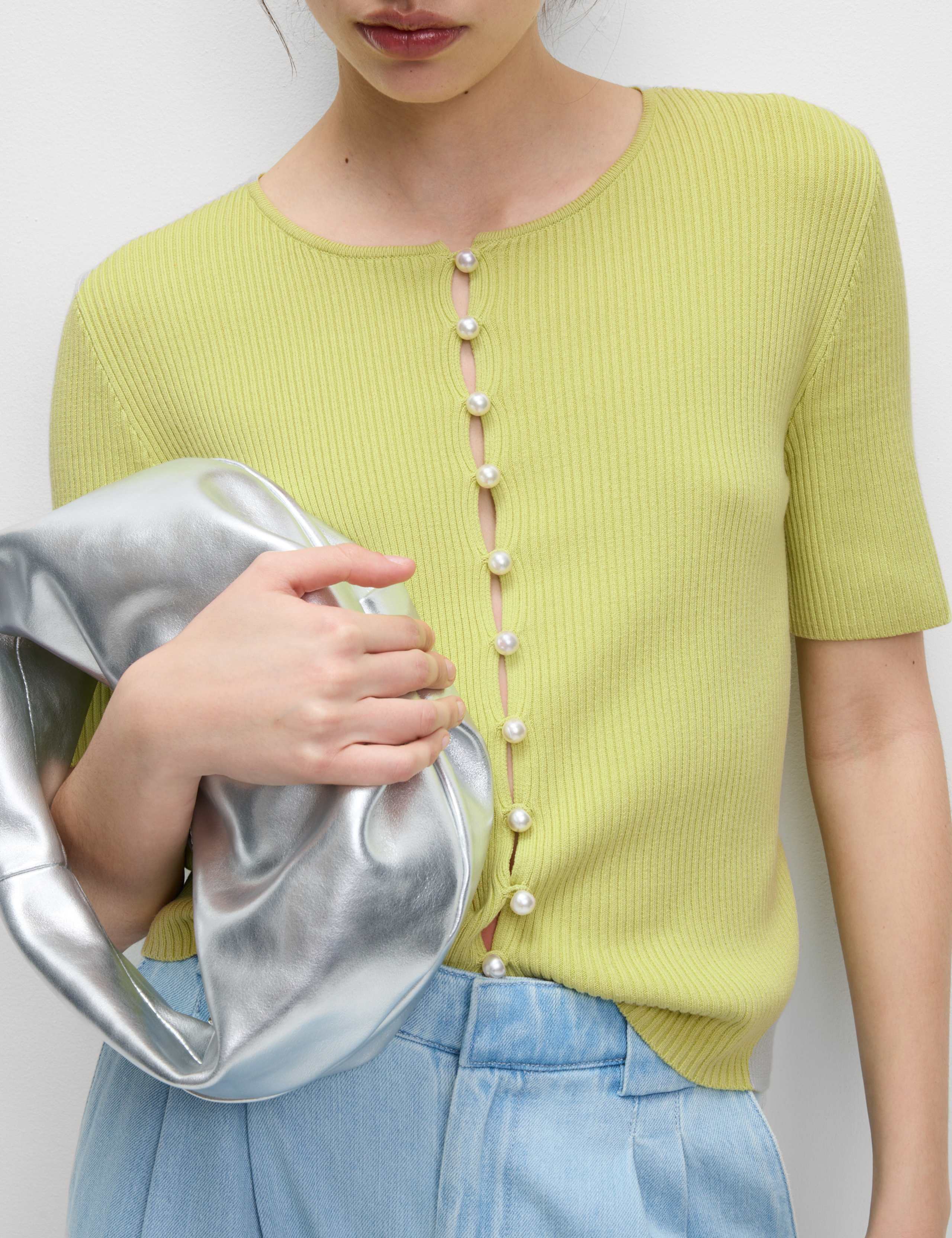 Textured Crew Neck Pearl Look Button Cropped Knitted Top
