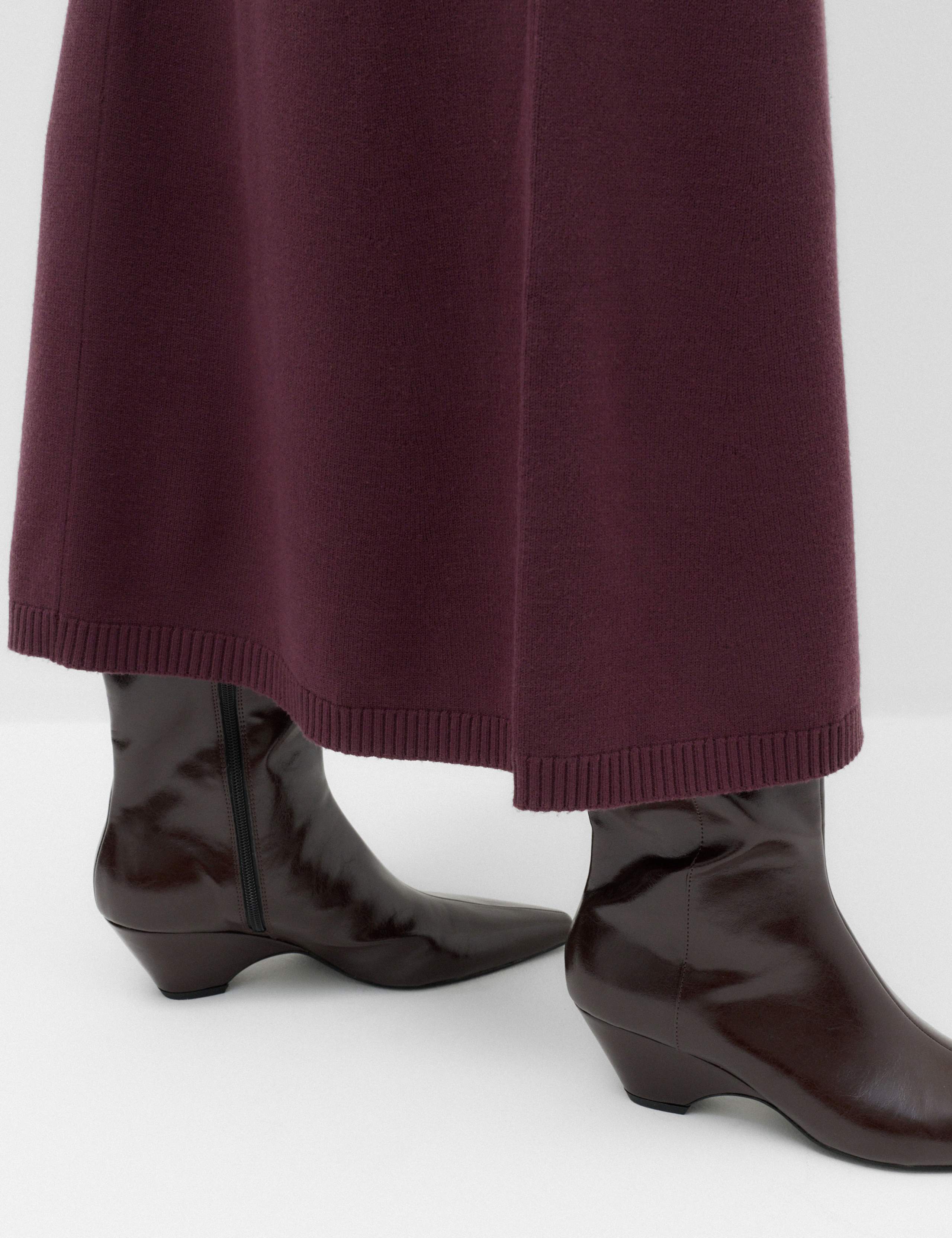 Jumper & Skirt Set 6 of 6