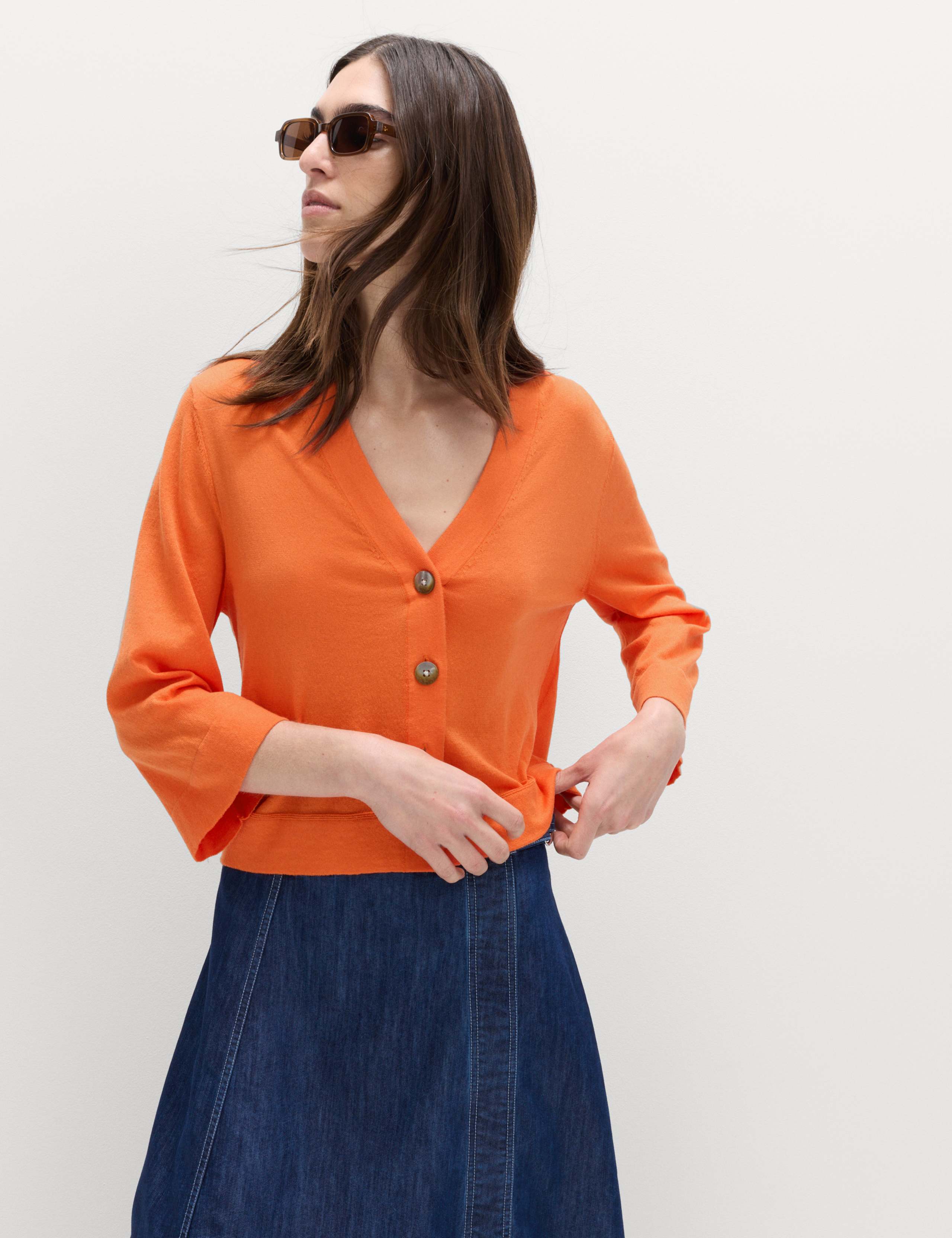 Wide Sleeve Short Length Cardigan