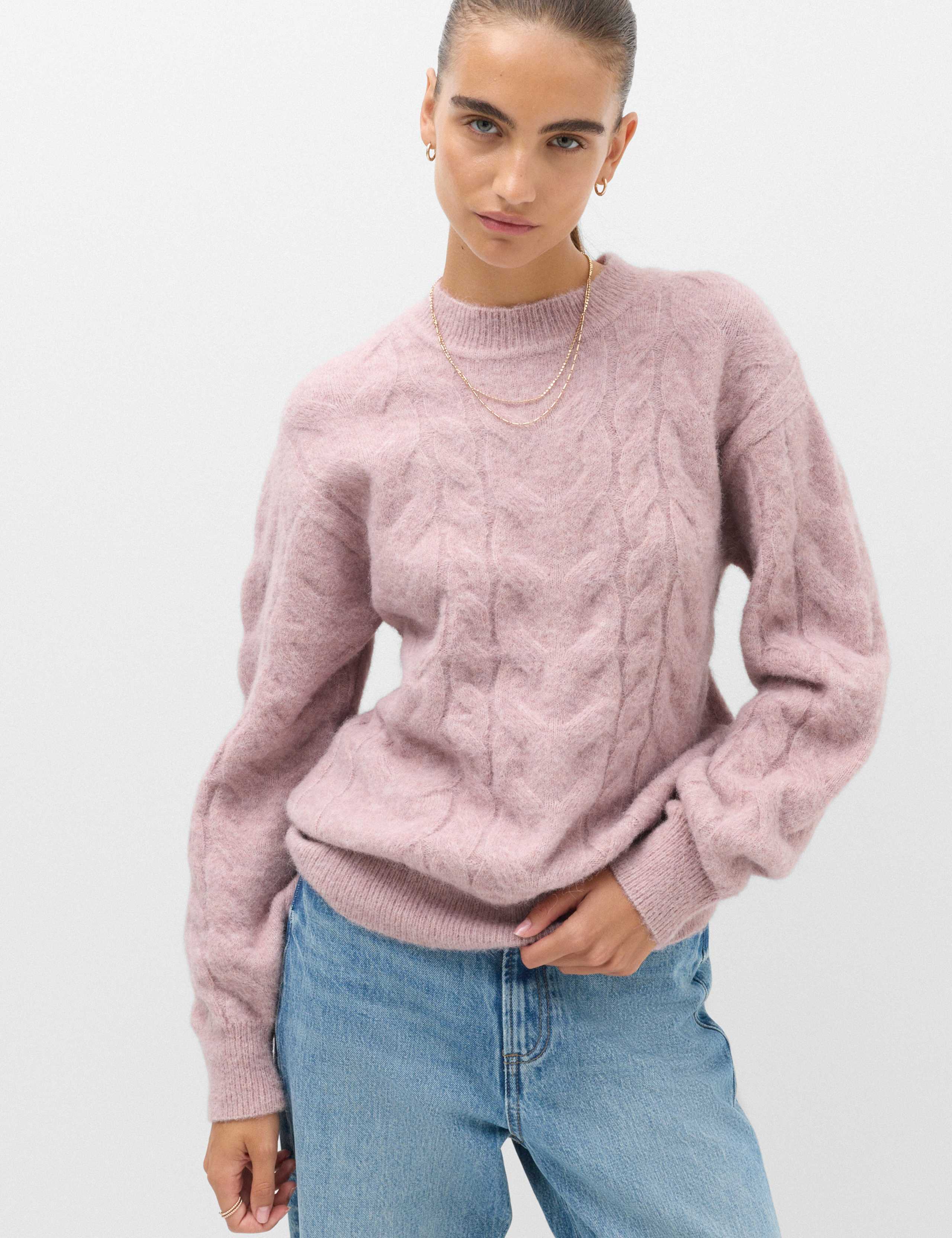 Cable Knit Crew Neck Jumper With Wool
