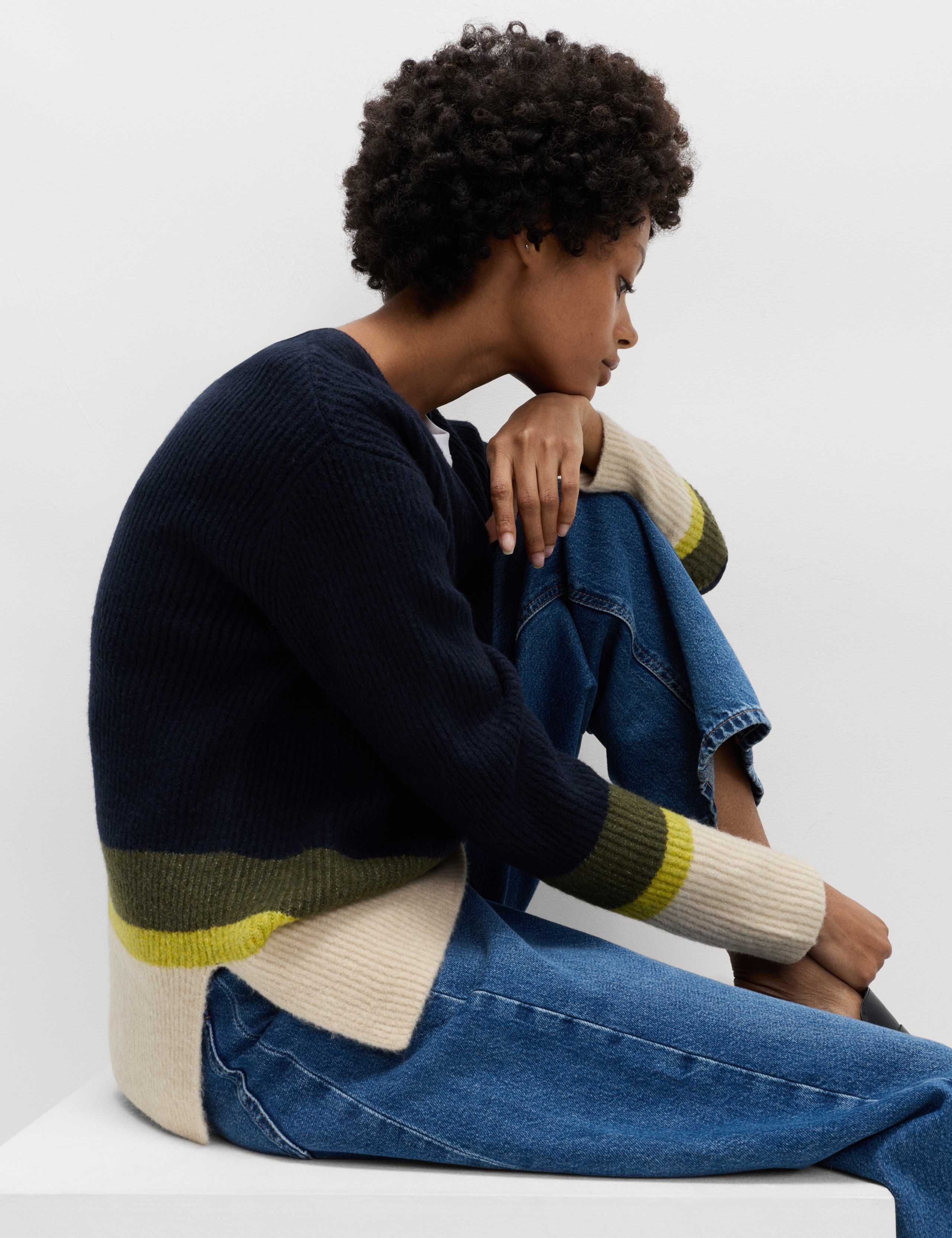 V-Neck Ribbed Striped Jumper With Wool