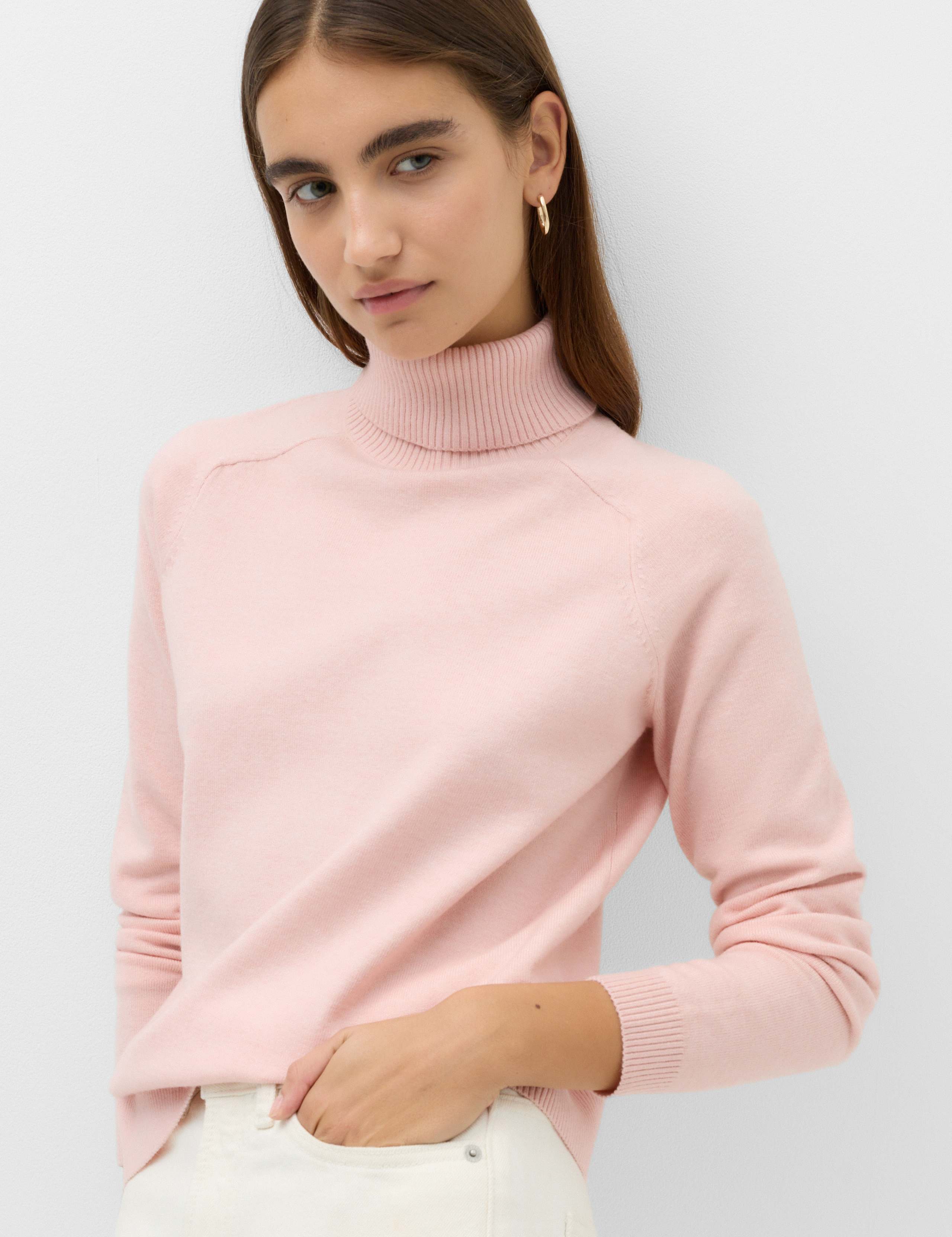 Air-Yarn Roll Neck Jumper