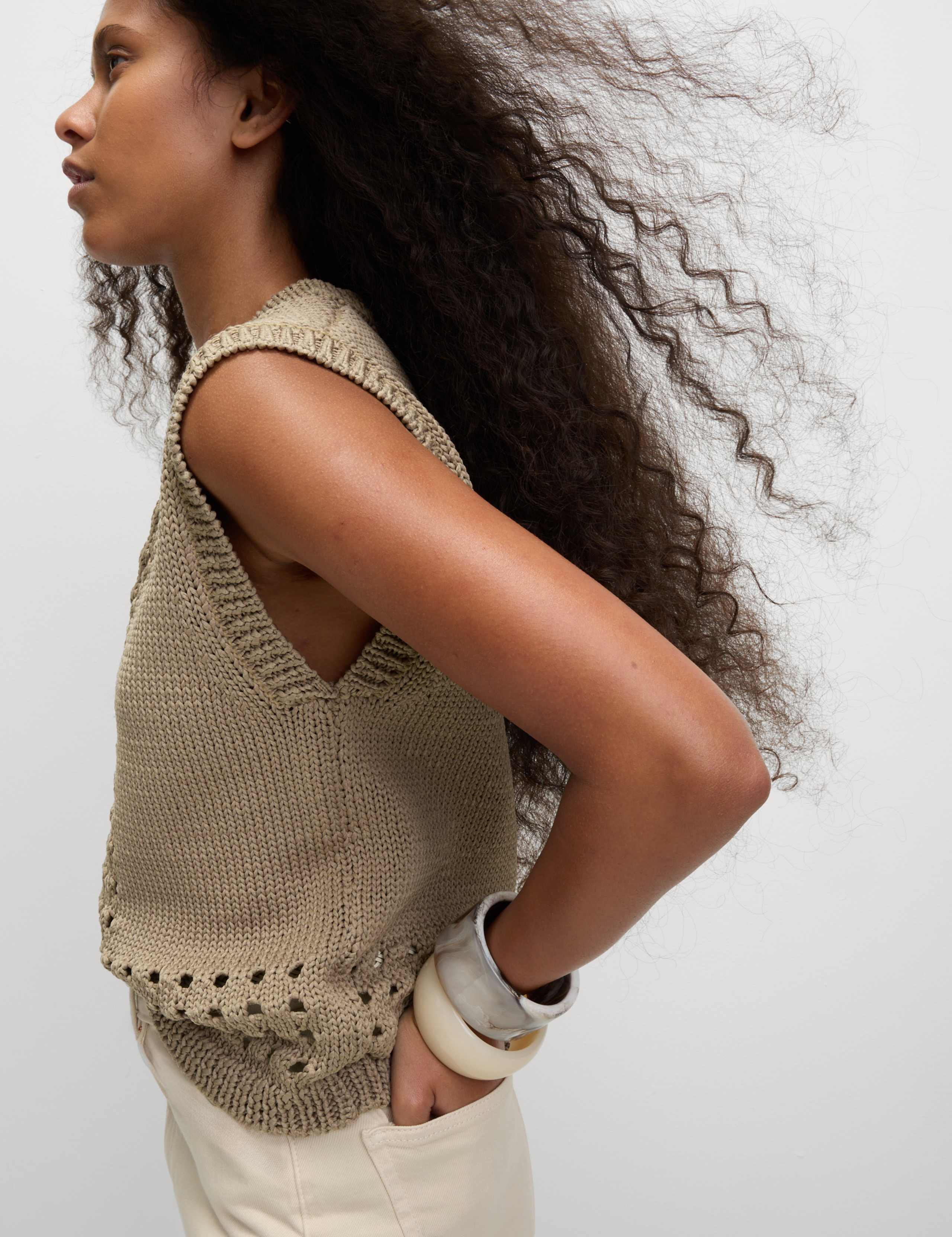 Open Stitch V-Neck Knitted Vest